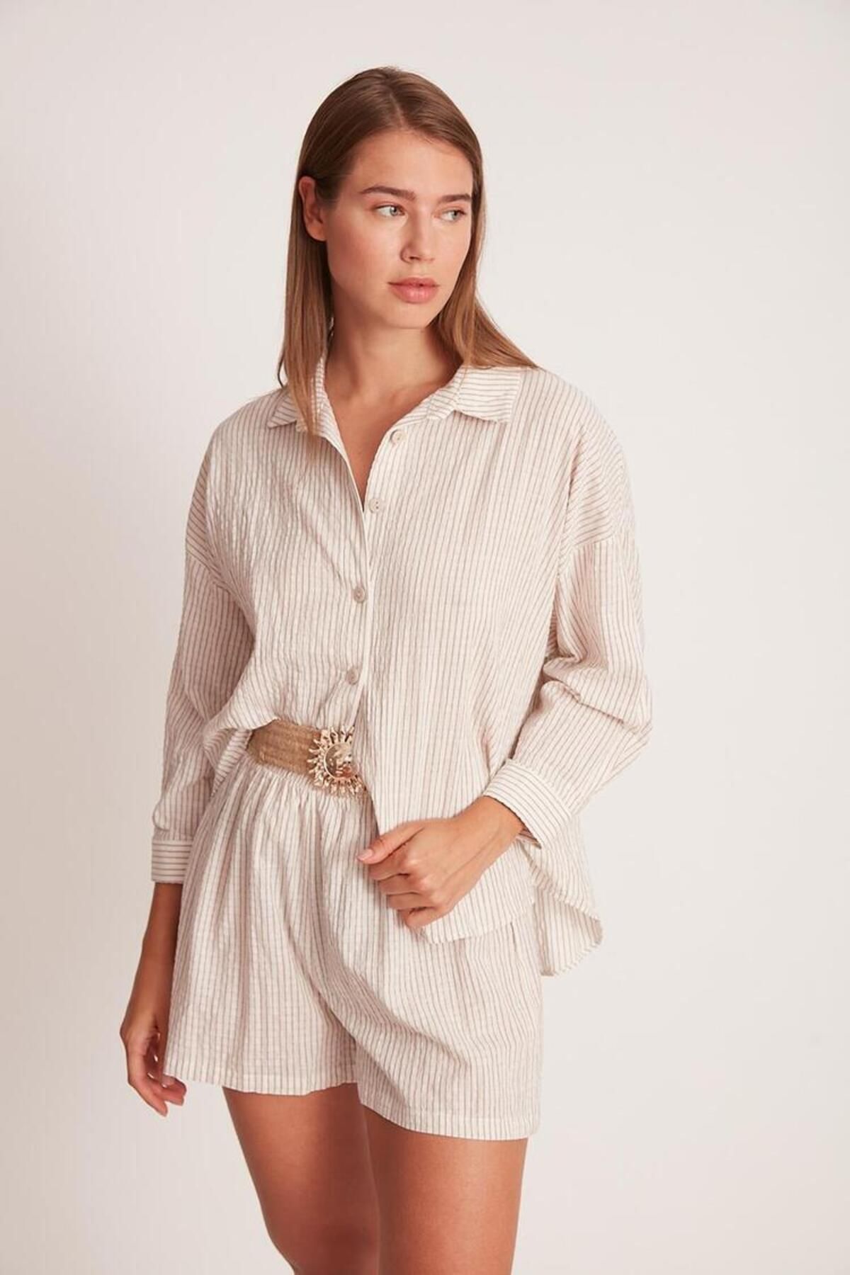 MAFE FASHION KEMERLİ ŞORTLU TAKIM LACİVERT ÇİZGİLİ