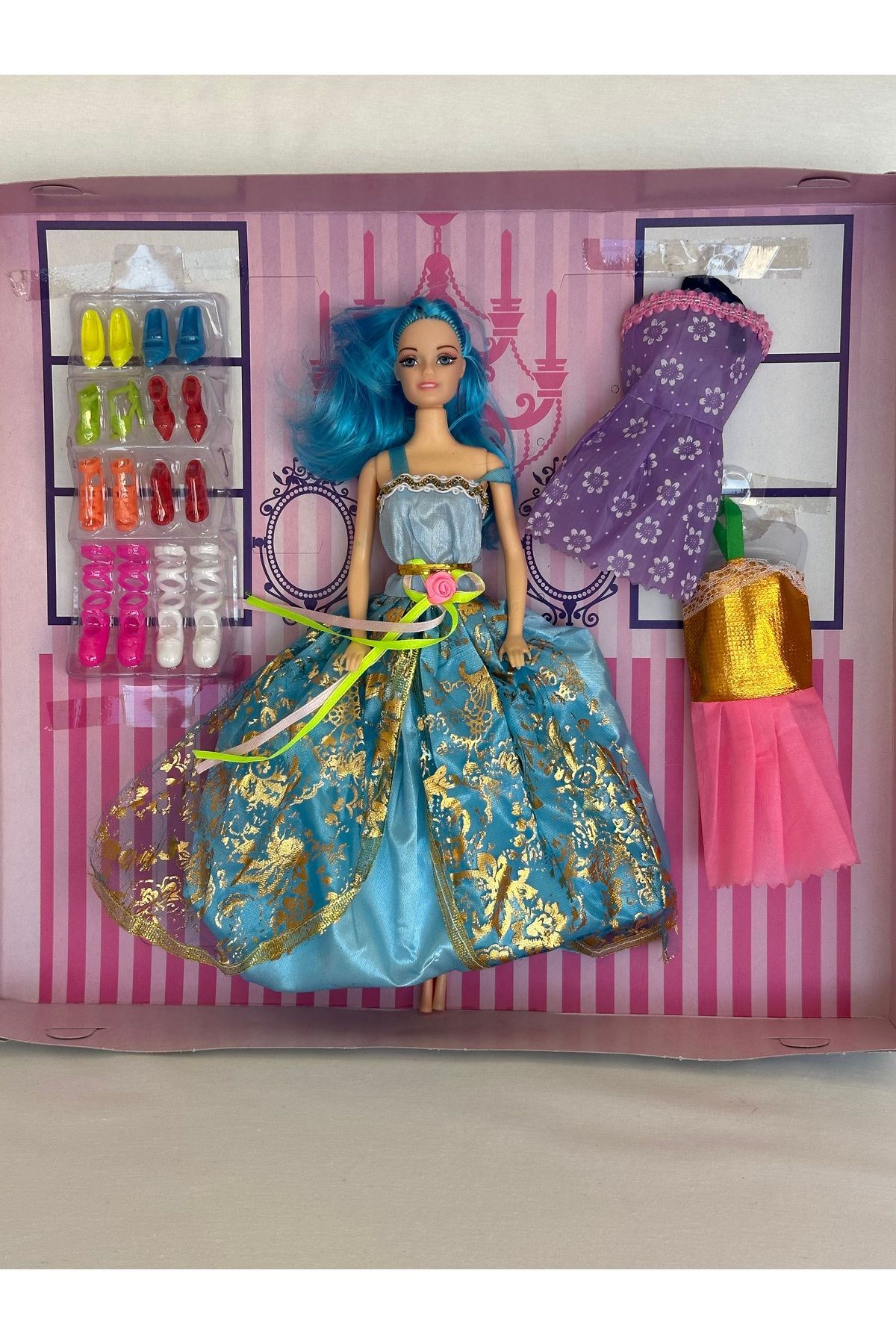 KaraNova Store YEDEK ELBİSELİ LÜX OYUNCAK BEBEK