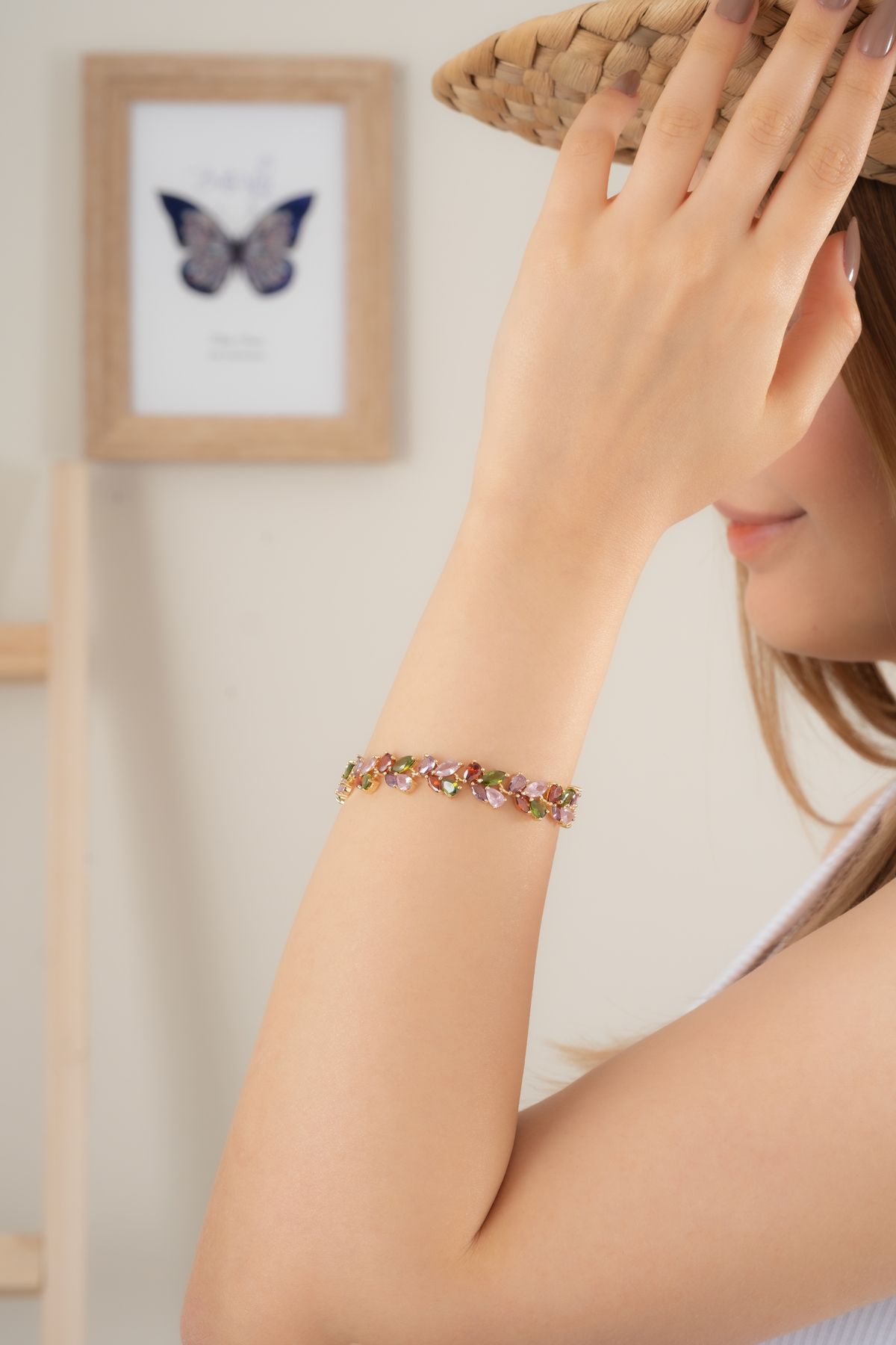 Finesa Jewelry Kadın Renkli Taş Detaylı Kalp Formlu Zarif Bileklik