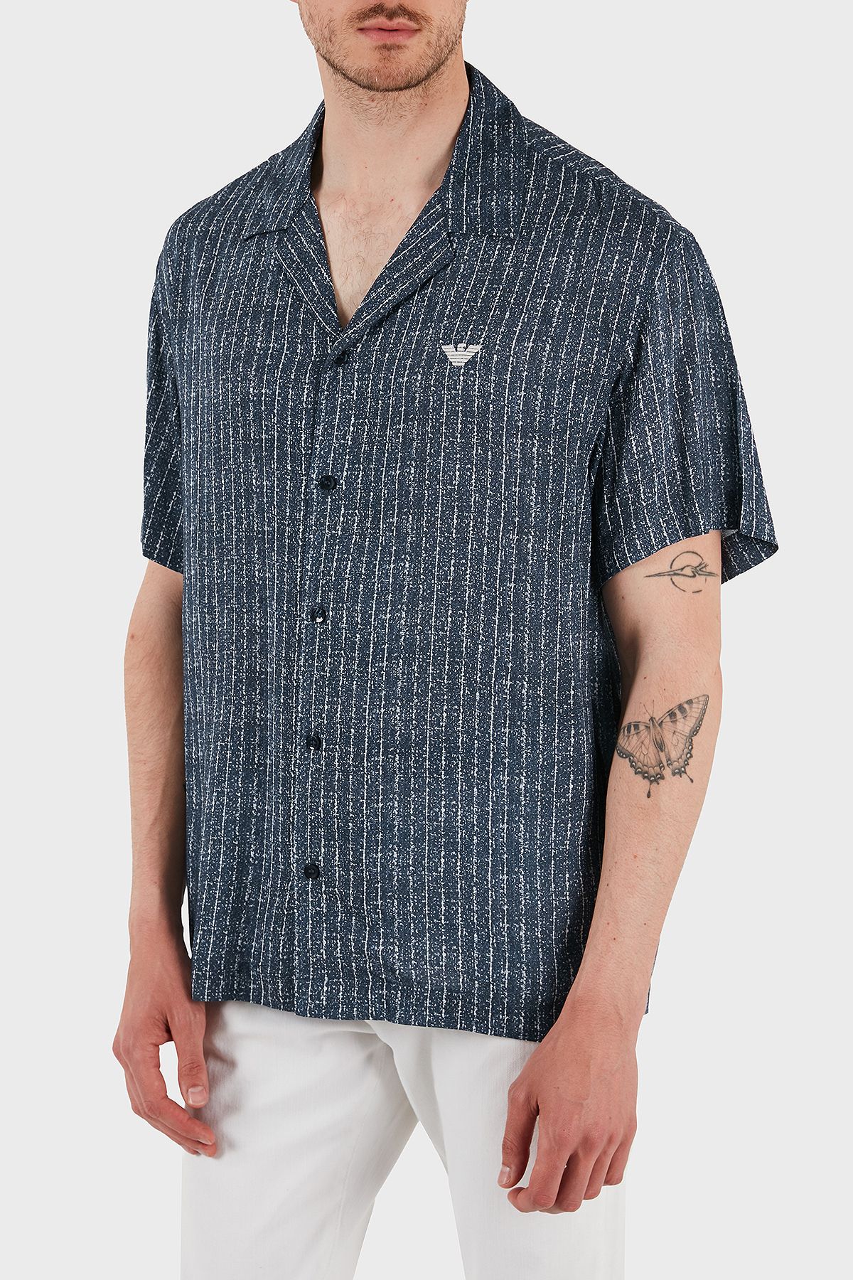 Emporio Armani Desenli Comfort Fit Apaş Yaka Kısa Kollu Gömlek Erkek GÖMLEK EM000593 AF12351 FB183