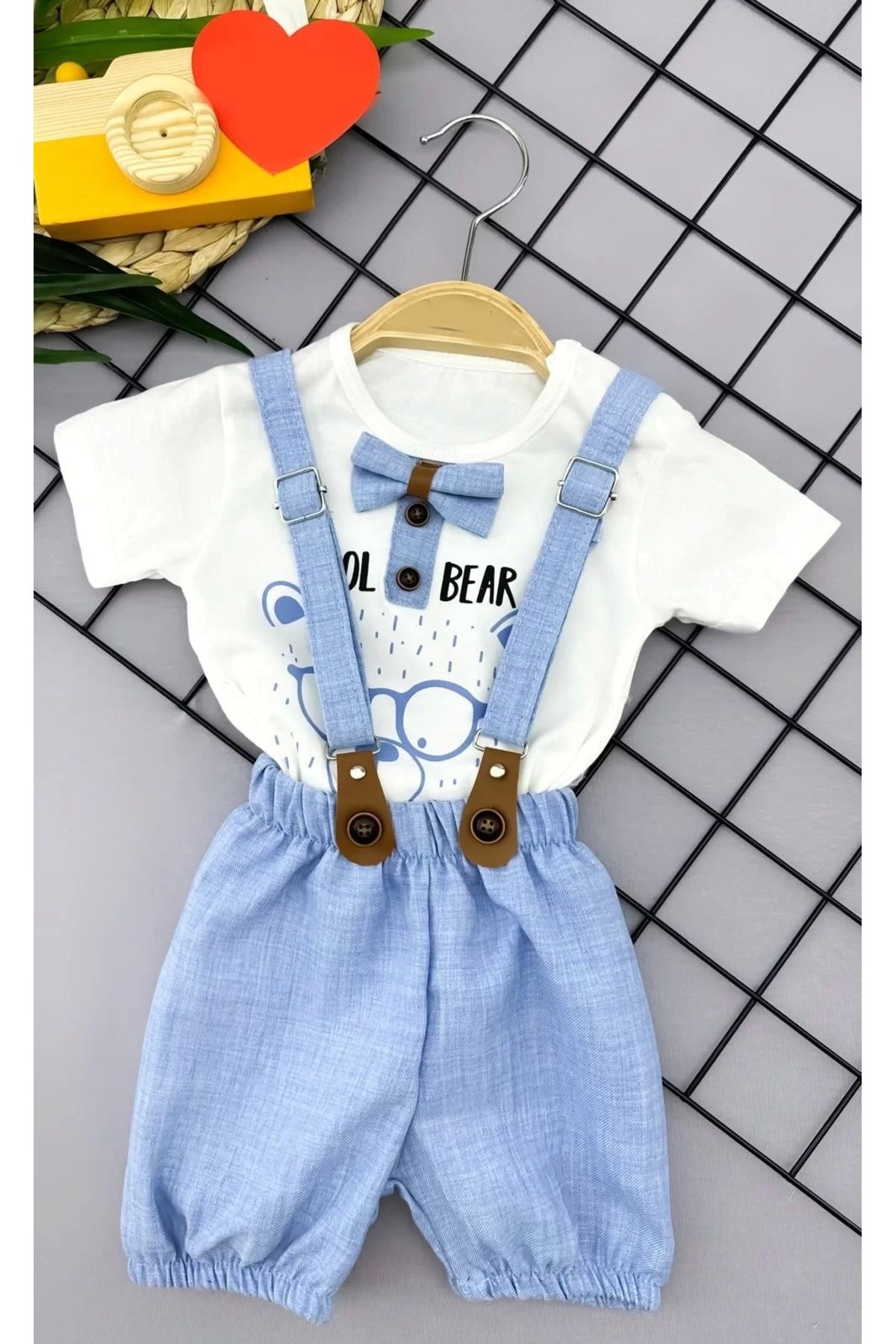 Dilara Boutique 9-12-18 Ay Papyon Detaylı Keten Şort Salopet Tişörtlü 2li Erkek Bebek Takımı