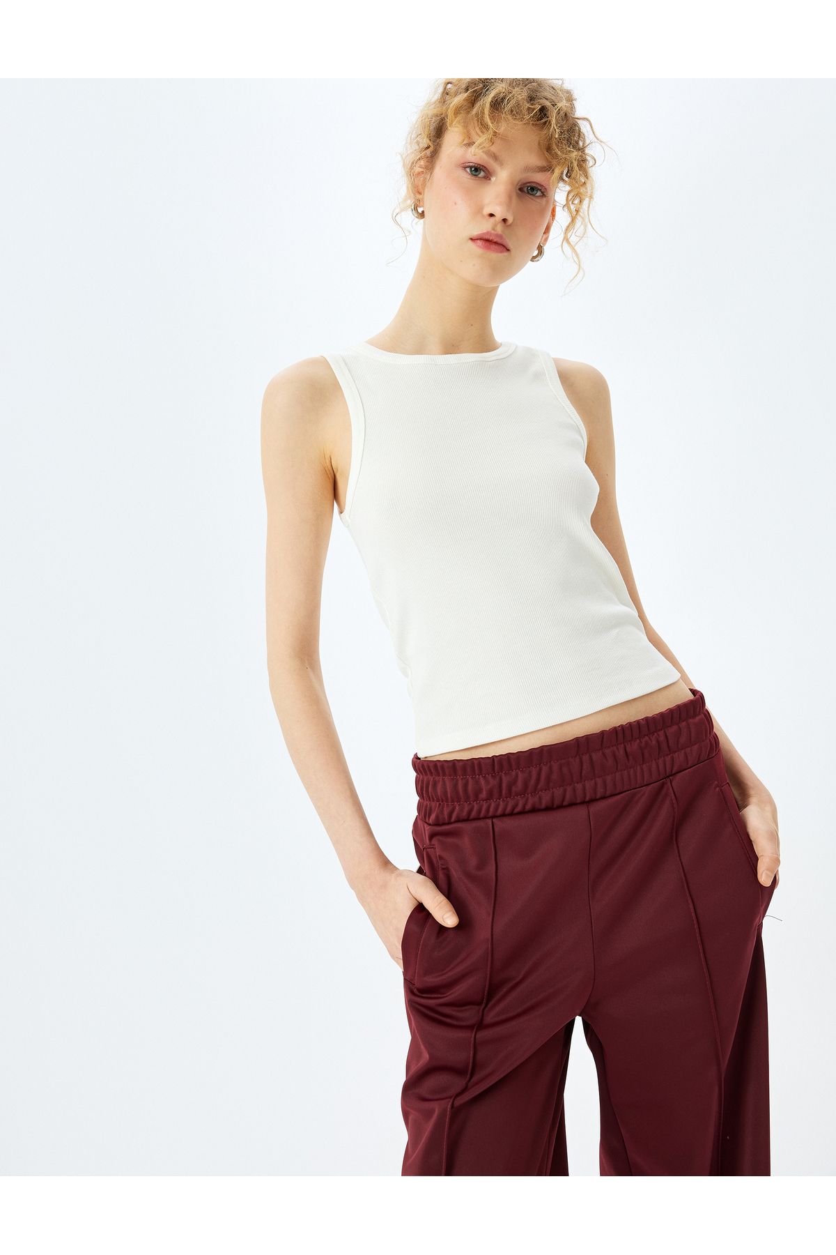Koton Yeni Sezon Bisiklet Yaka Kolsuz Slim Fit Basic Kadın Atlet