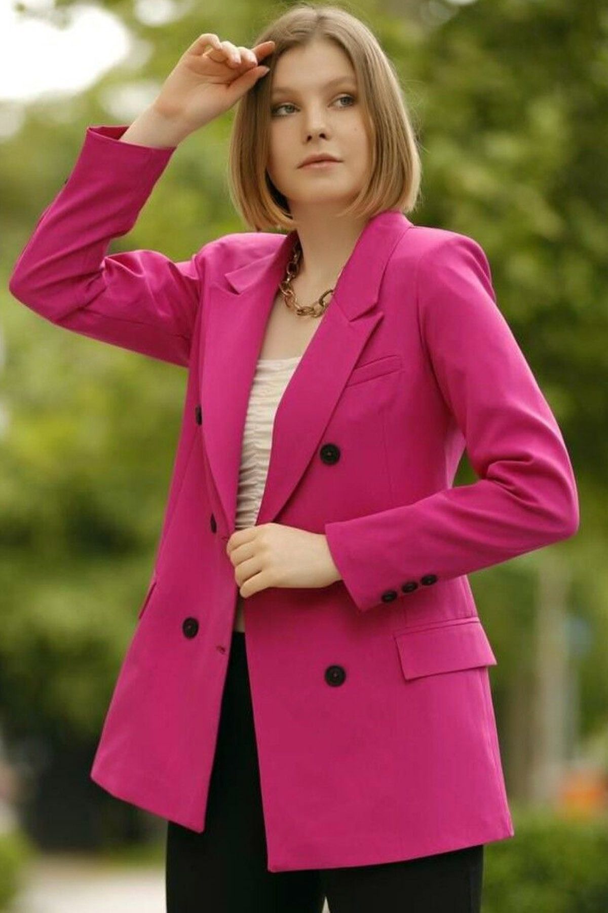 CoolLook Ceket Yakalı 6 Düğme Kapamalı Astarlı Rahat Kesim Uzun Kollu Vatkalı Günlük Blazer Ceket