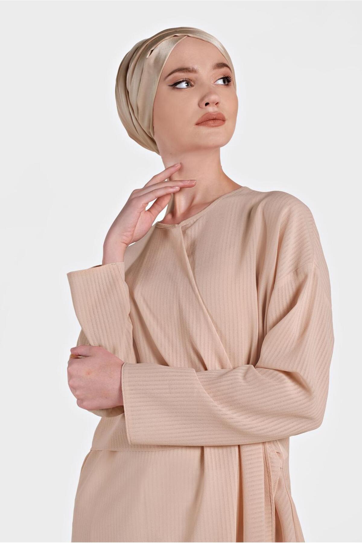 آلوینا تونیک تابستانی نازک با جزئیات کراوات ۴۴۳۶