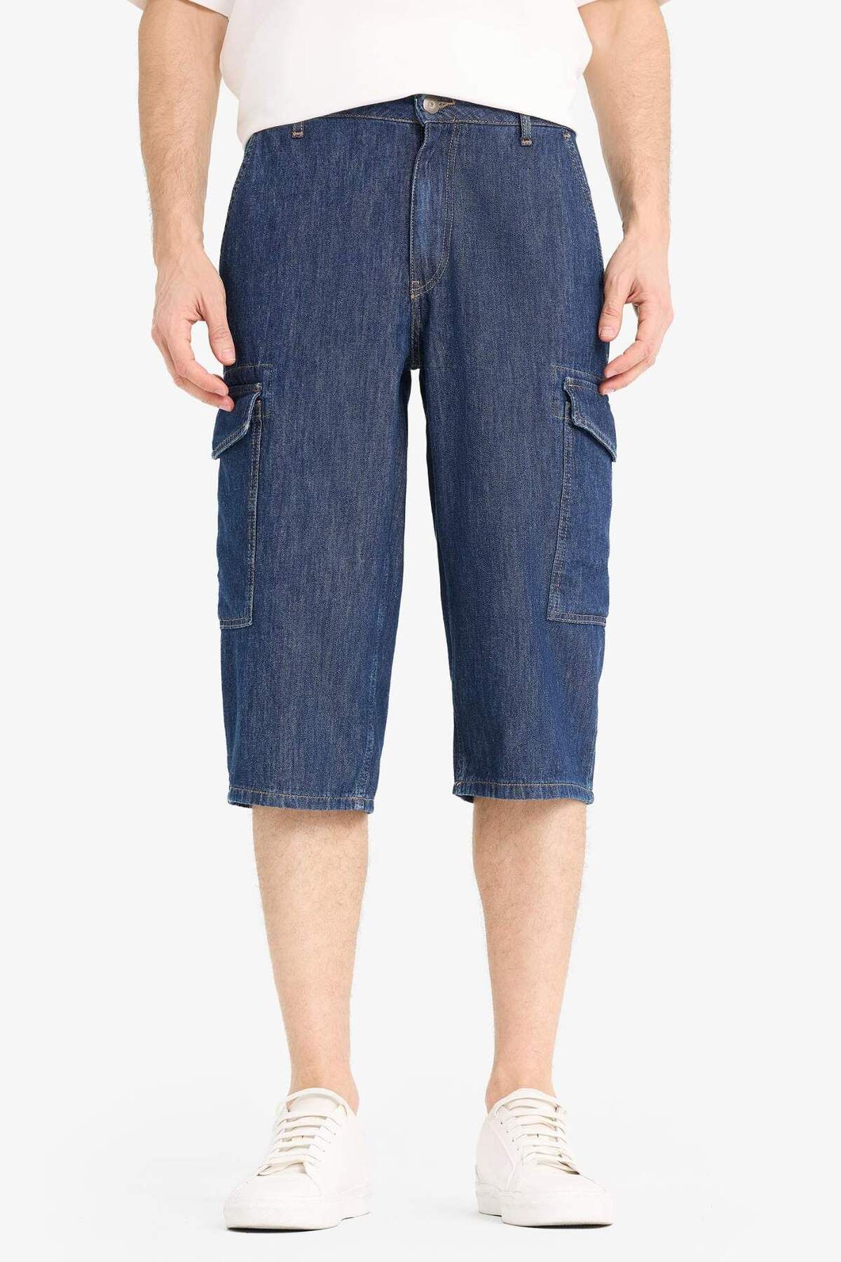 DeFacto %100 Pamuk Regular Fit Jean Bermuda Şort F4222AX25SM
