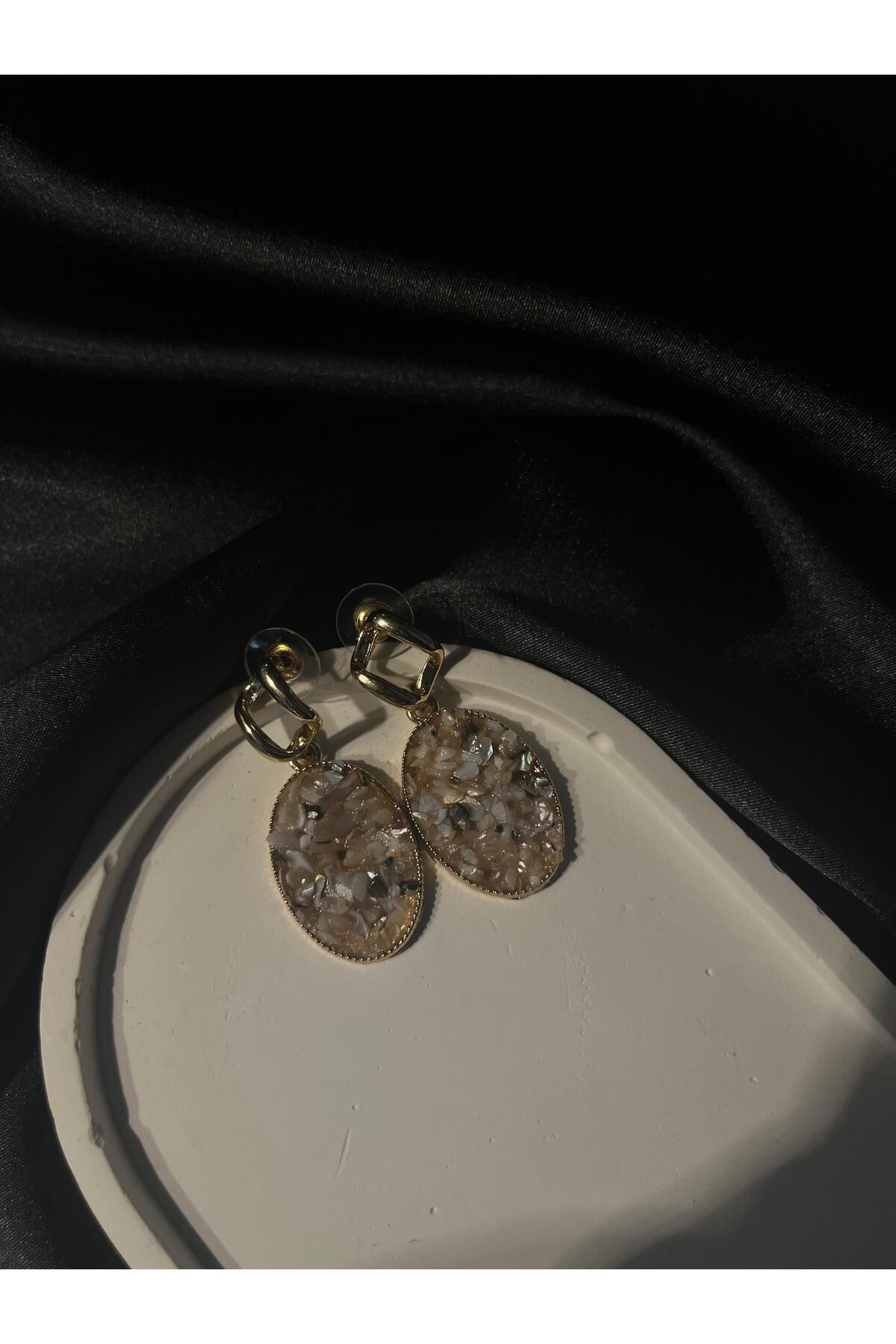 FT Tasarım ÖZEL TASARIM DOĞAL TAŞLI ÇOK RENK TAŞI KREM RENGİ YANSIMALI GOLD ZİRKON KÜPE