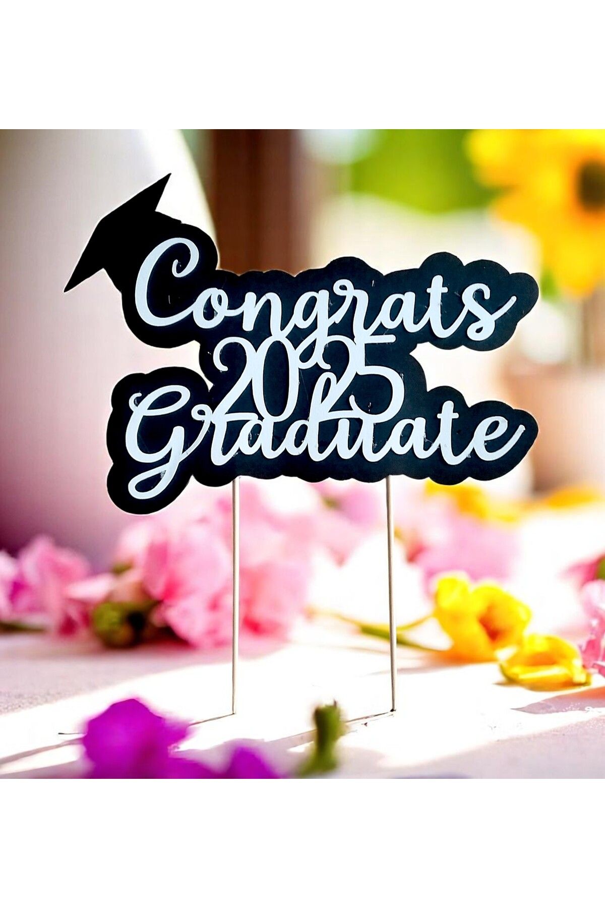 Armada Mezuniyet Kepli Congrats 2025 Graduate (2025 Mezununa Tebrikler) Yazılı Pasta Üzeri Süs ( 20*23cm)