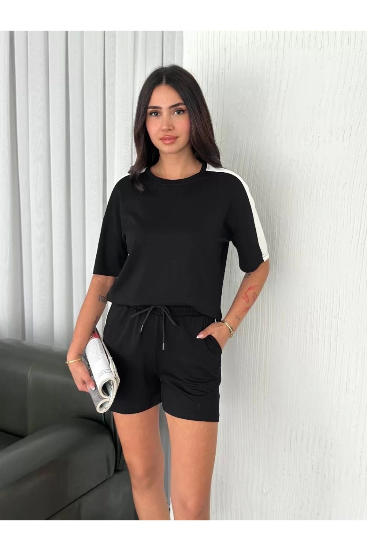 LUSHİOWEAR Osy Modal yumuşak dokulu Kumaş Kadın Parçalı Bisiklet Yaka T-shirt Kısa Şort İkili Takım - Siyah