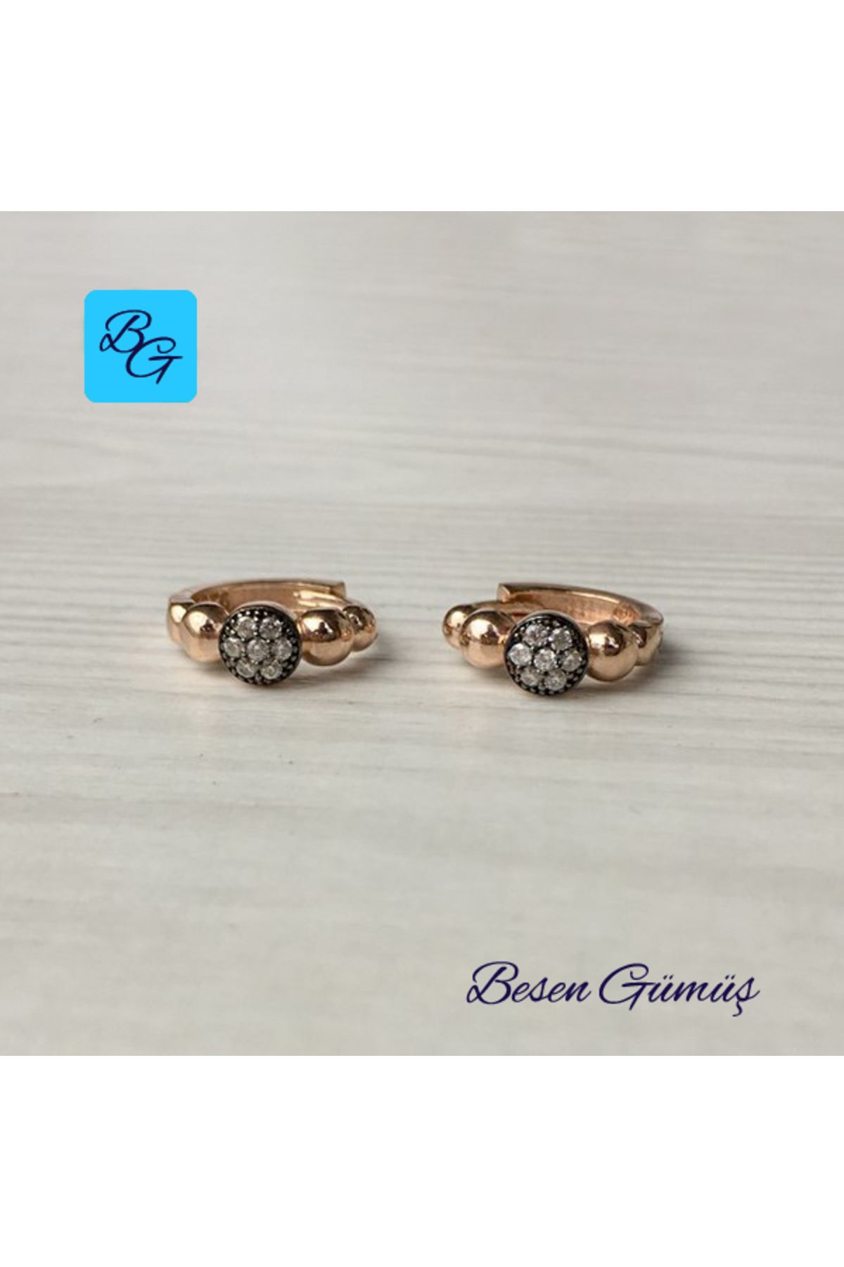 Besen Gümüş Rose Zirkon Taşlı Yuvarlak Toplu Halka Küpe