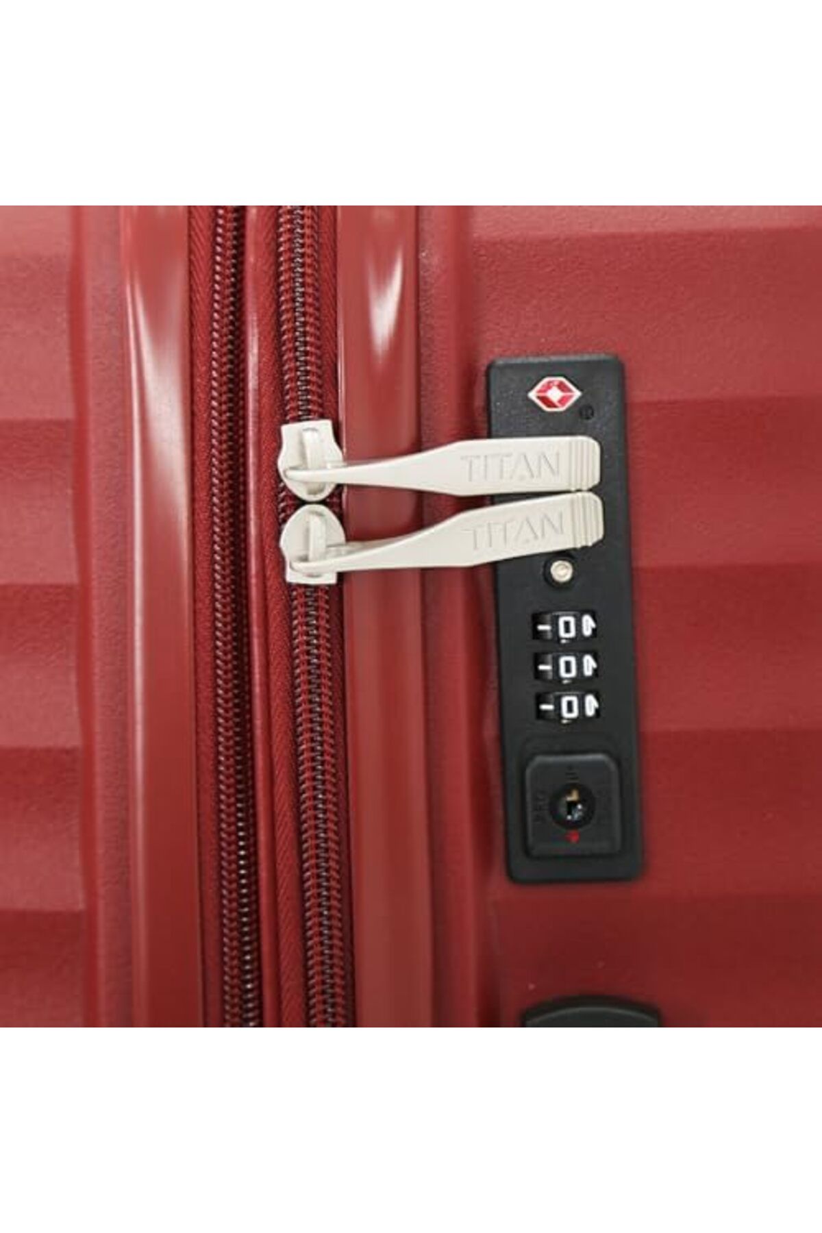 Titan-Hard Shell Luggage Set of 3 Pieces with Double Spinner Wheels and Digital Lock for Privacy (Re 5