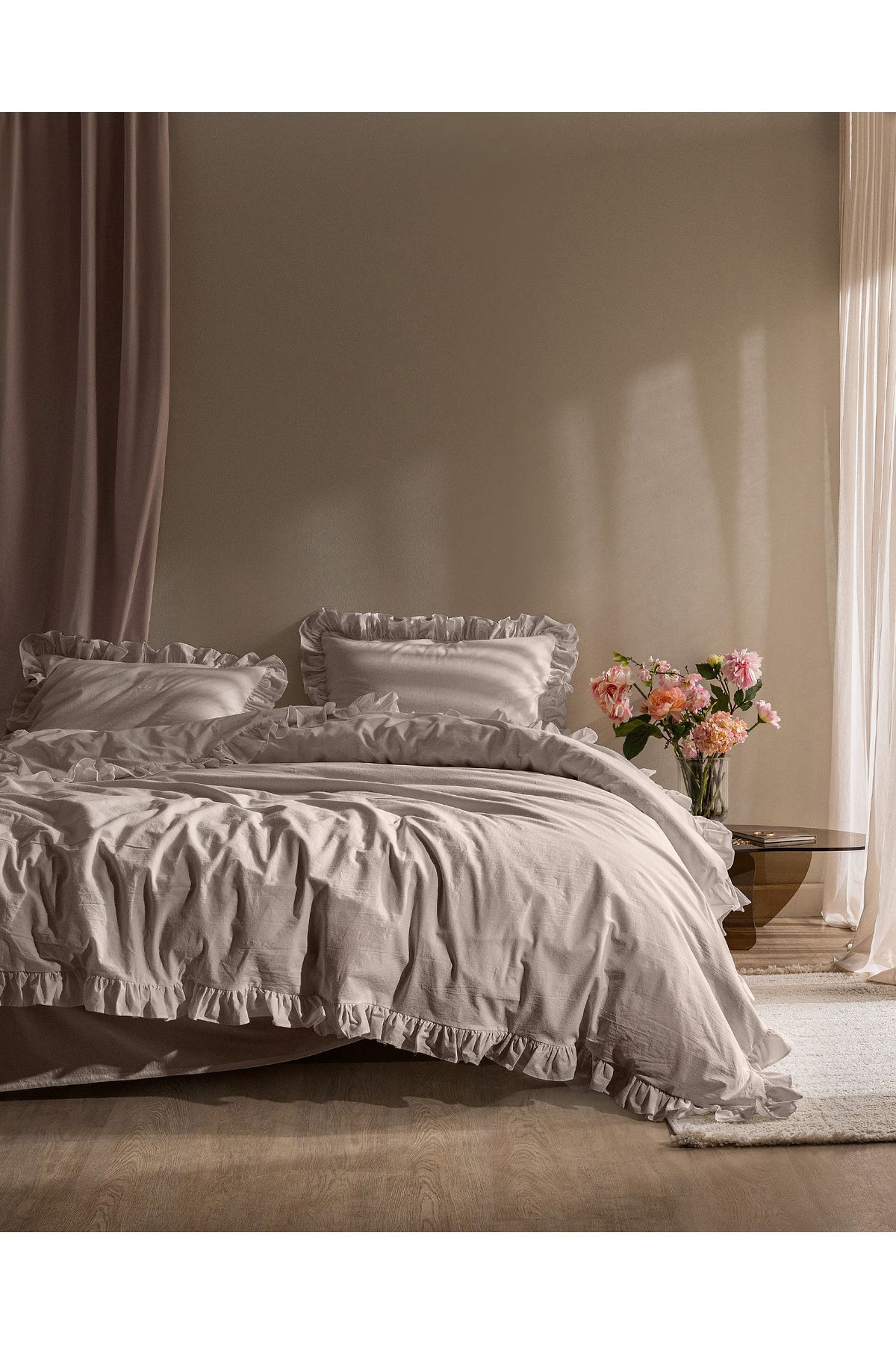 Madame Coco Obernai King Size %100 Pamuk Fırfırlı Düz Yıkamalı Nevresim Takımı - Bej