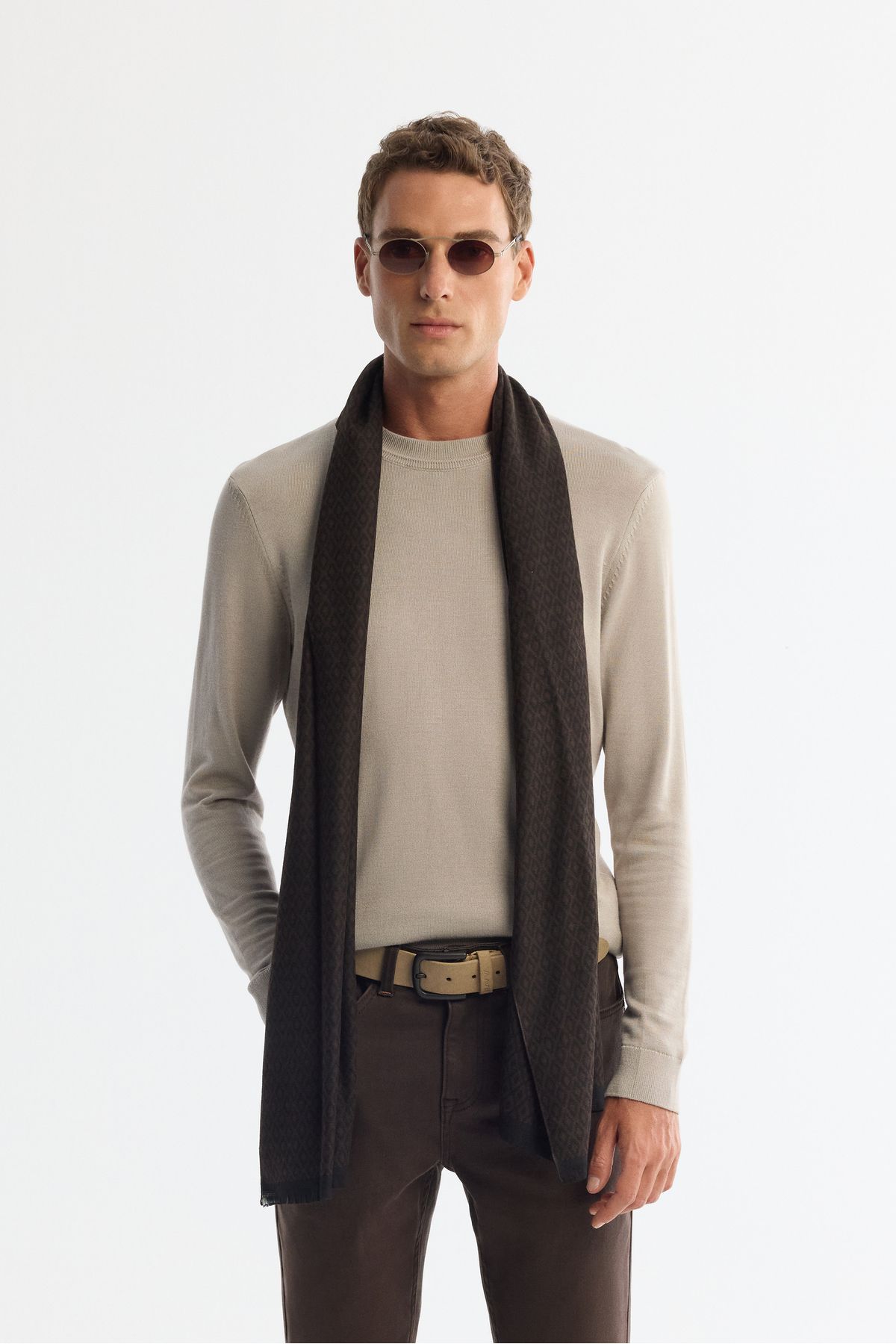 complete the look image