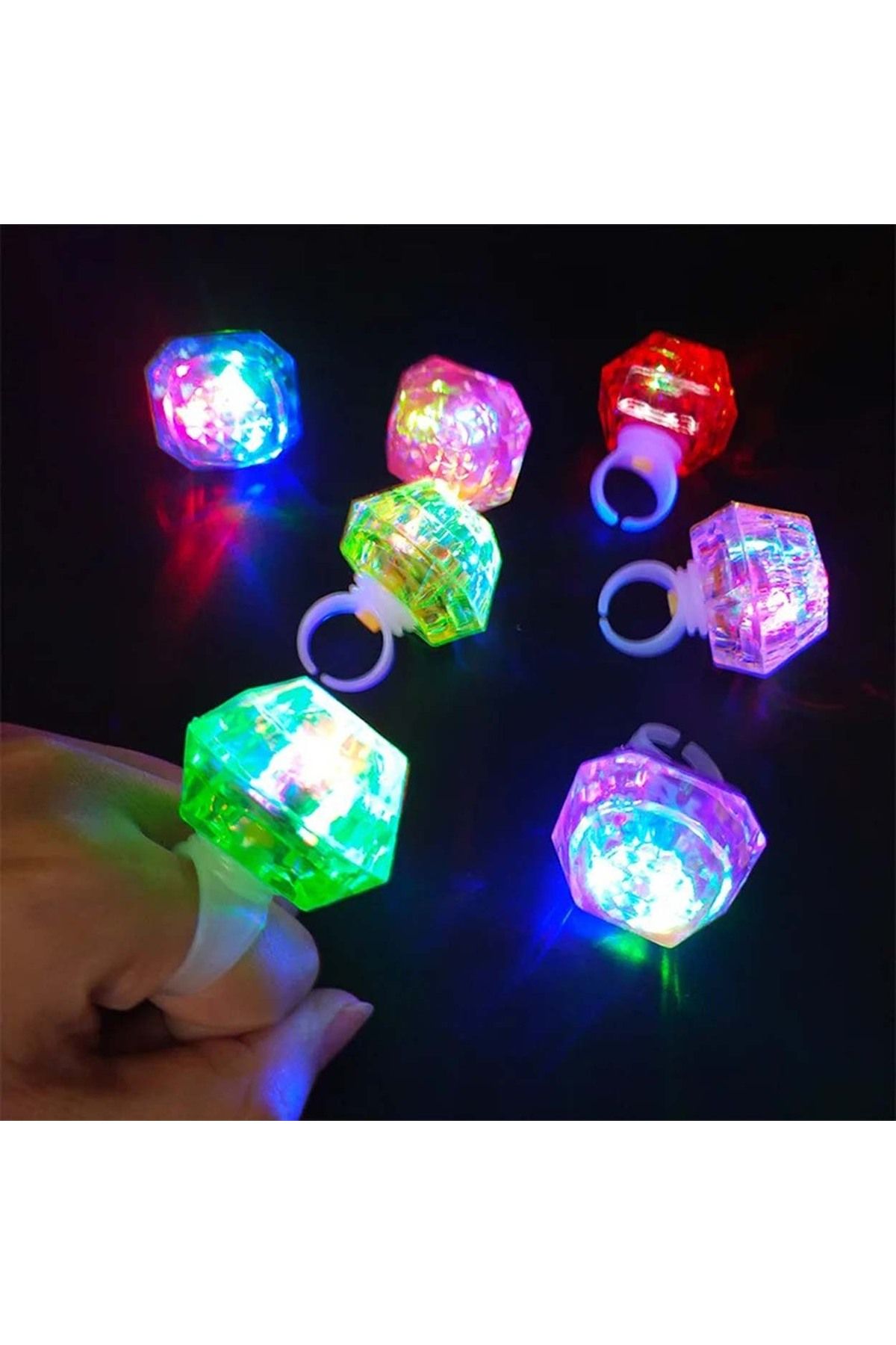 Avantaj Kapıda ® Kristal Tasarımlı Led Glow Işıklı 3 Modlu Pembe Yüzük 3.5 x 5 cm (Parti Temalı)