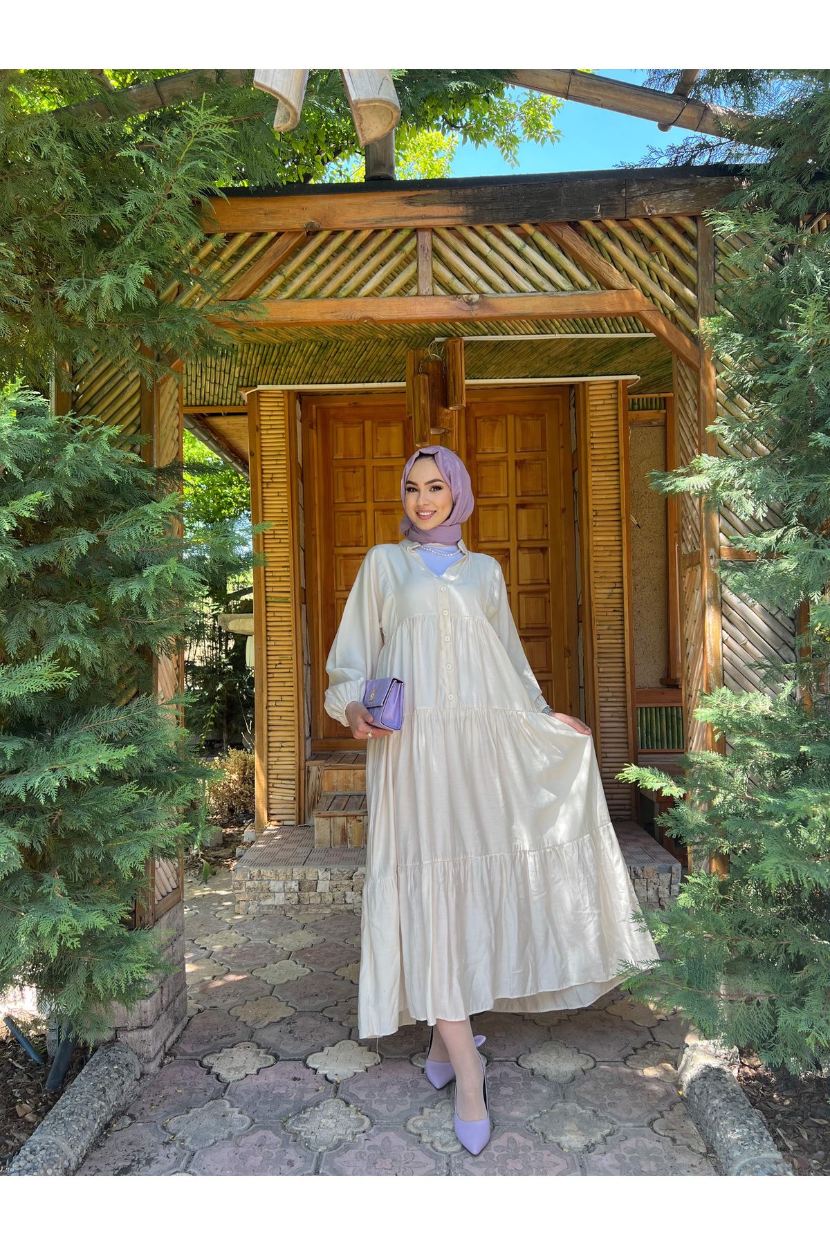MODA 42 YARIYA KADAR DÜĞMELİ ELBİSE
