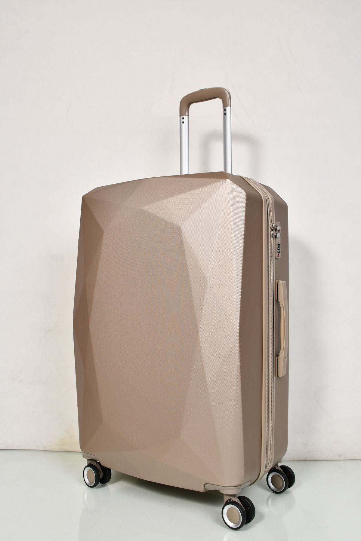 MORANO-Morano 4-Piece Luggage Set Durable and Lightweight Spinner Wheeled Suitcase with Numbered Security Lock 3