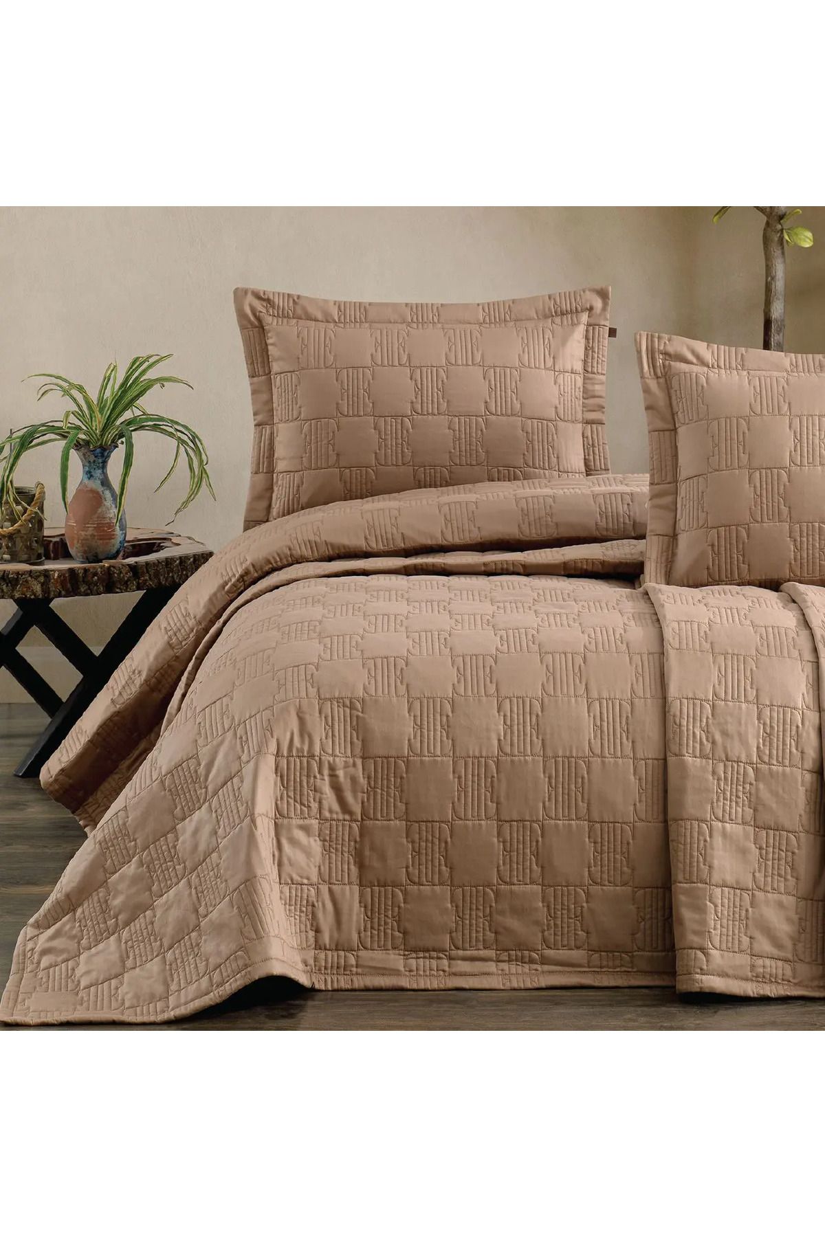 ELLE HOME Ellie Çift Kişilik Yatak Örtüsü - Camel