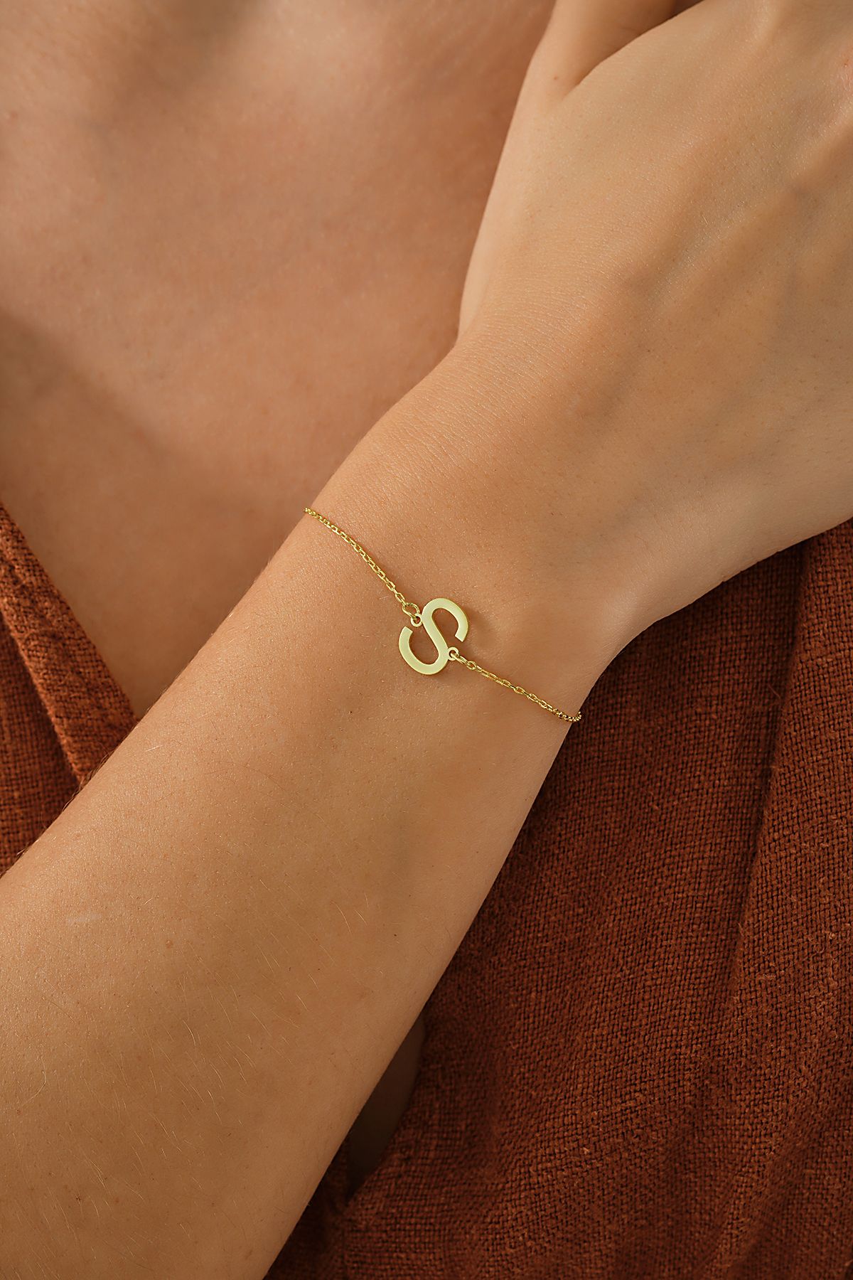 Klart Jewellery Gümüş Harf bilekliği 925 ayar Gümüş harf bilekliği