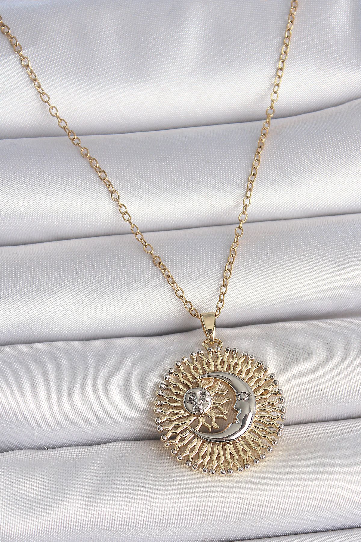 SeyCey.co 316L Çelik Gold Renk Mix Renk Ay Güneş Model Kadın Kolye
