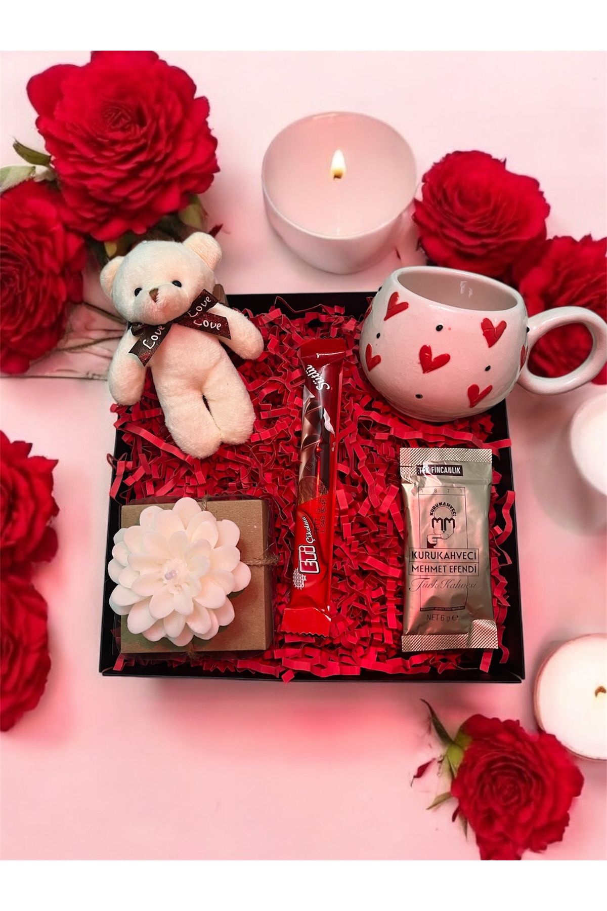 hediyebutik Kişiselleştirilebilir Hediye Kutusu Seramik Fincan & Ayıcık & Lotus Mum & Türk Kahvesi & Çikolata