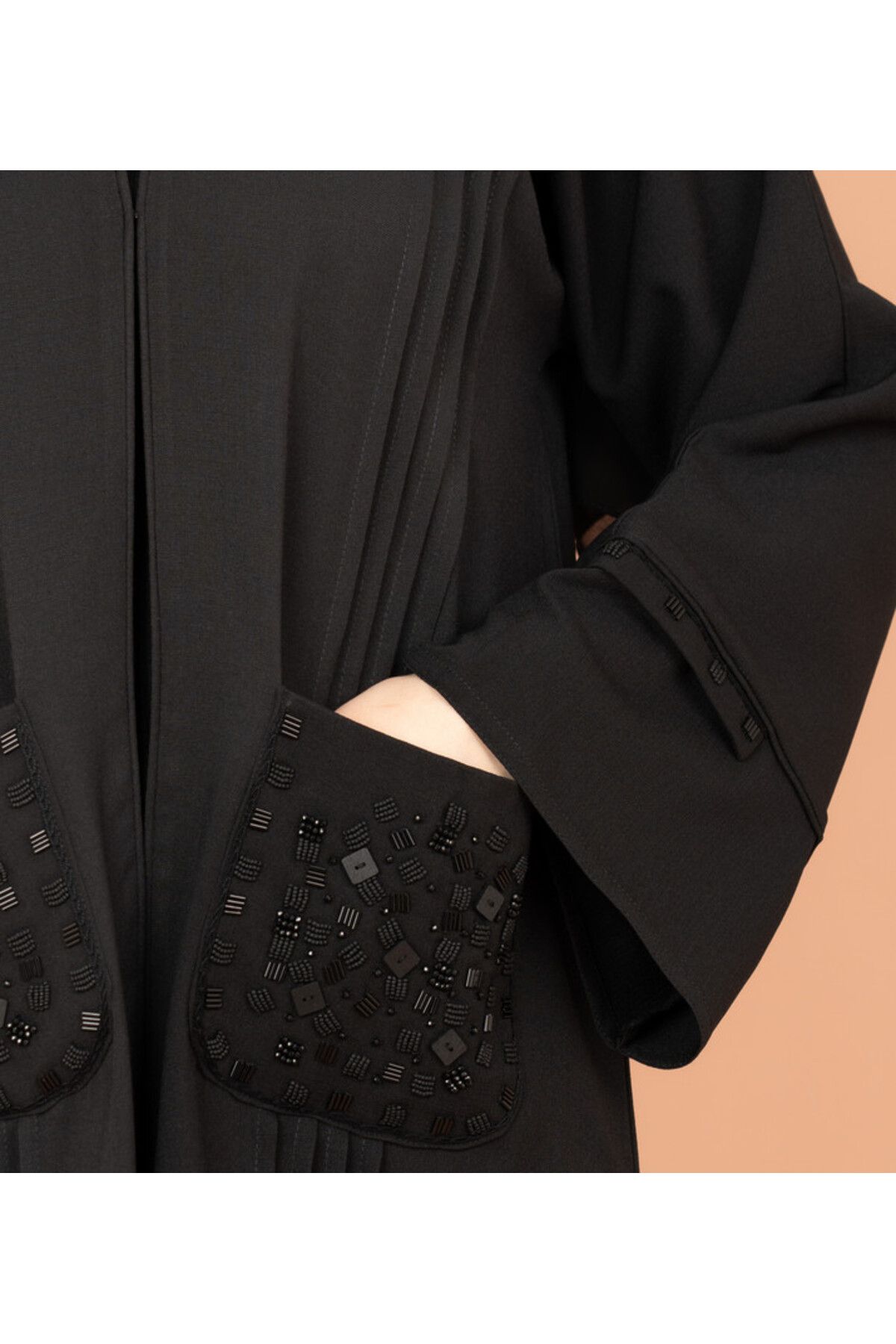 IKKXA-Modern Emirati Jalabiya with Pockets 2