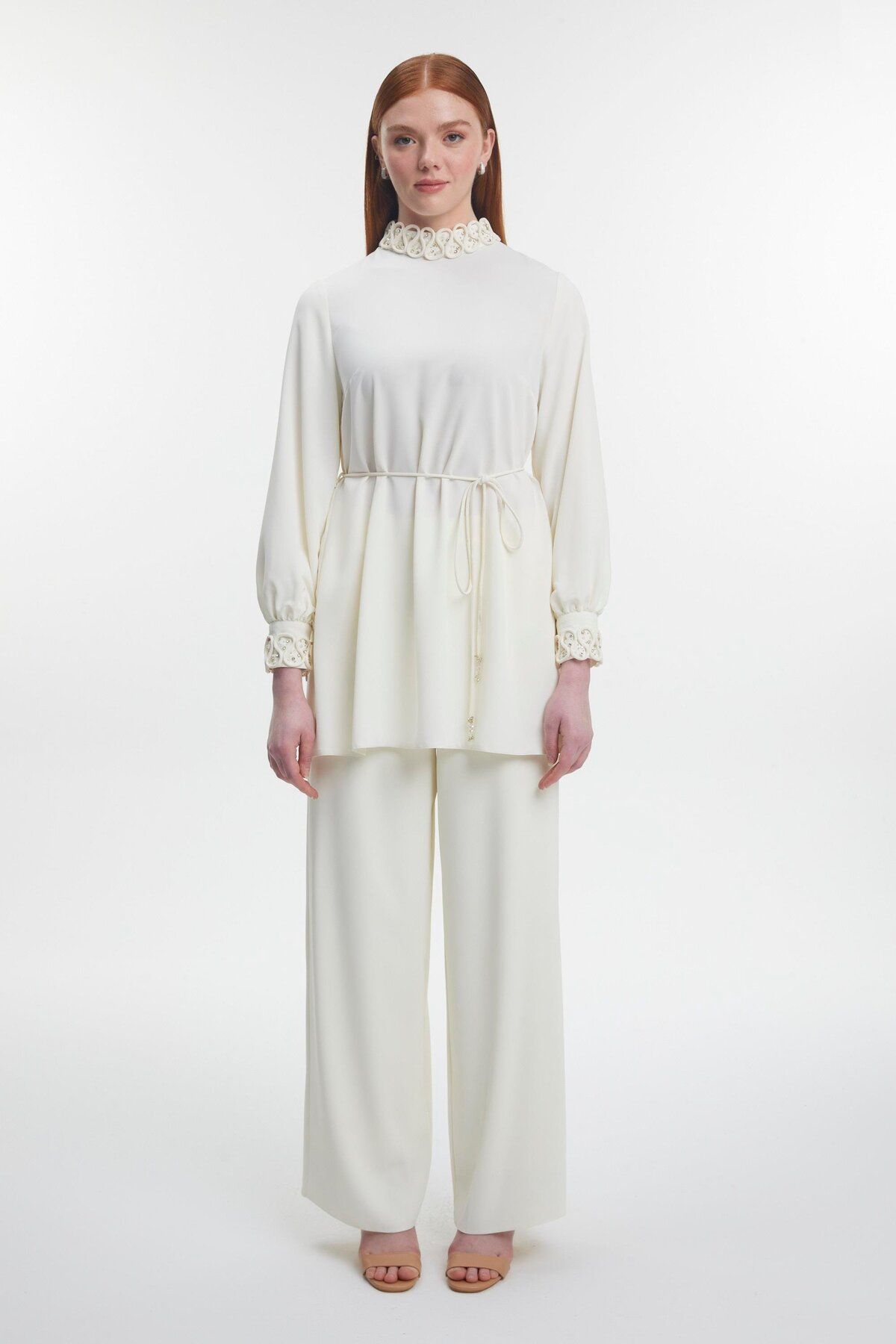 Zühre-Ecru Blouse with Collar and Sleeve Detail B-0129 3