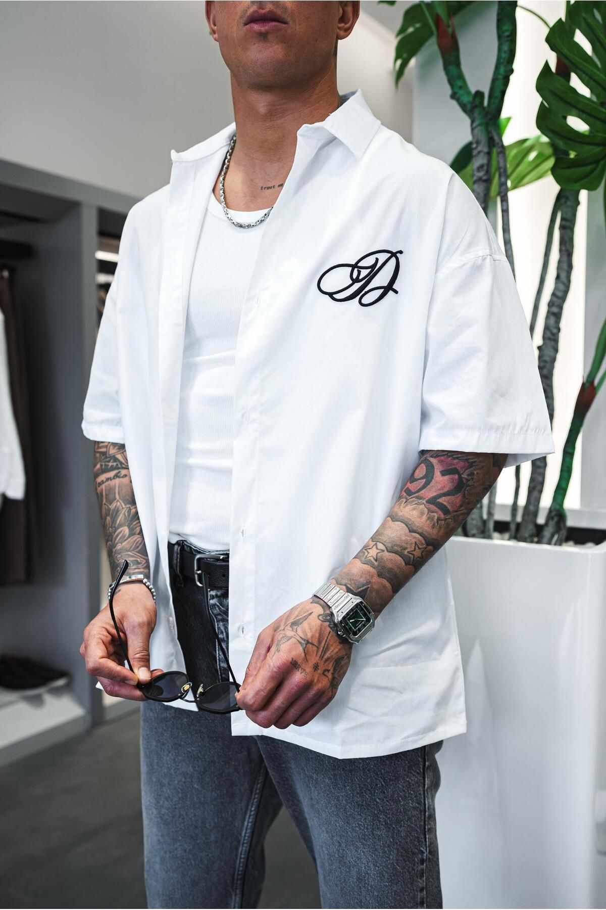 ablukaonline Erkek Nakışlı Kısa Kollu Oversize Gömlek Beyaz