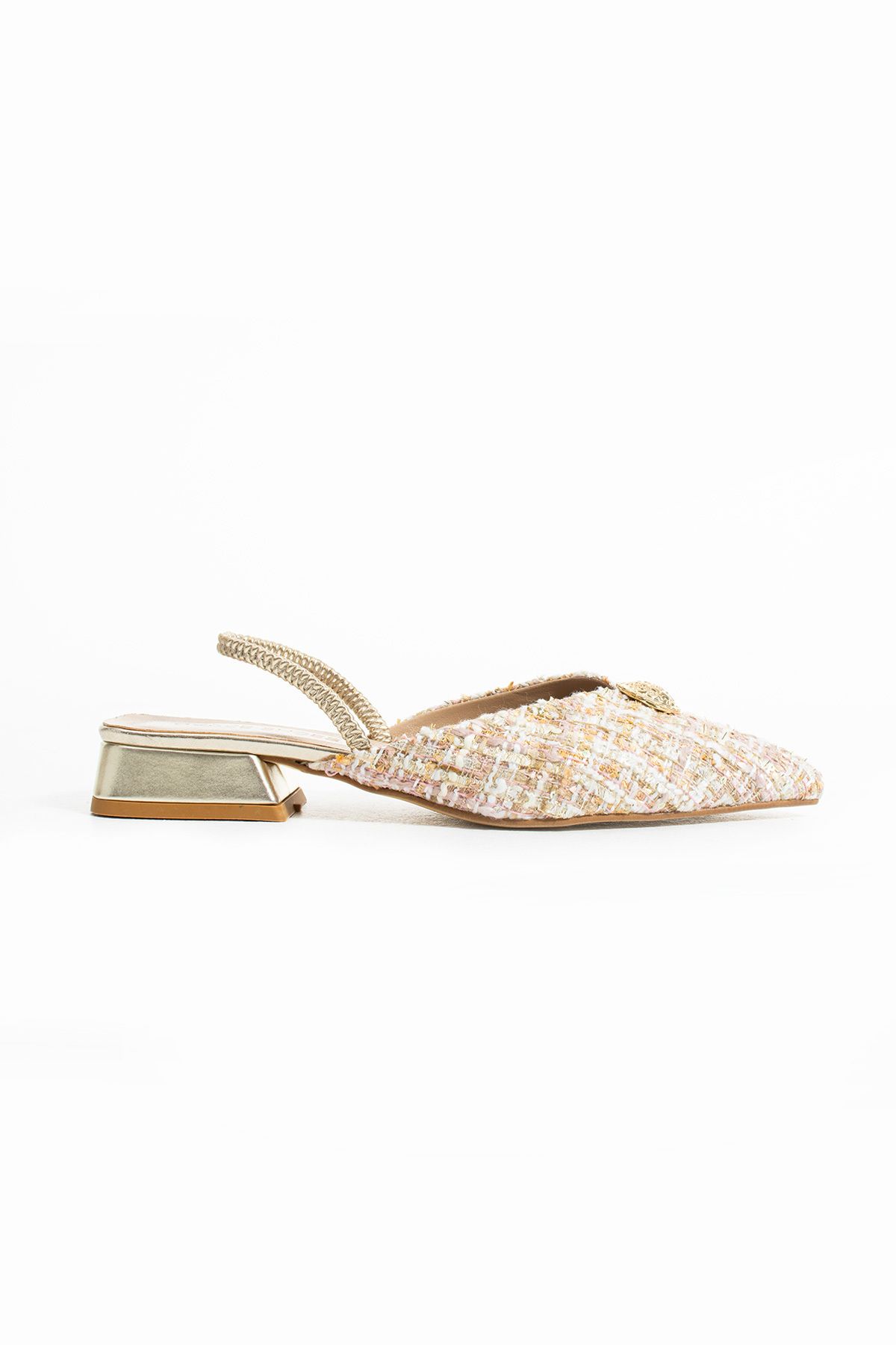 Gökçe Shoes Rinia Krem Kilim Kumaş Toka Detay Arkası Lastikli Kadın Babet