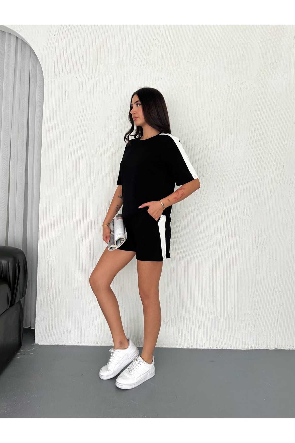 moda poni Modal Kumaş Şerit Detaylı T-shirt Şort Takım