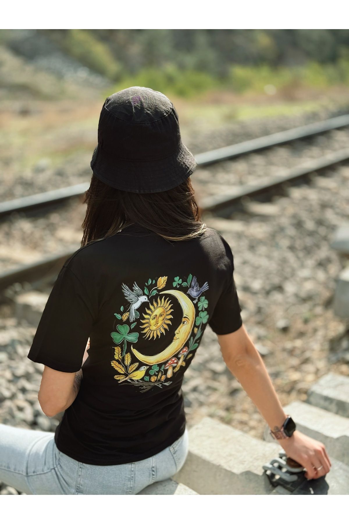 Store Unisex Regular Tişört - Doğa Uyandı