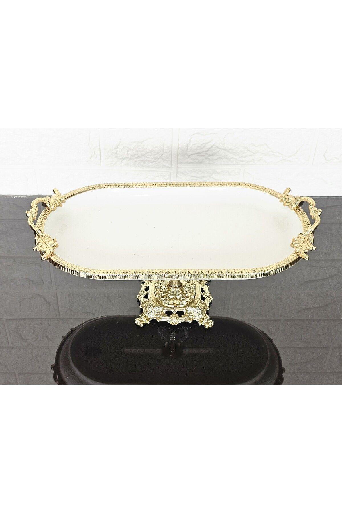 atabey home PORSELEN KÜÇÜK SADE KAYIK SUNUMLUK DÖKÜM GOLD ÇERÇEVELİ VE AYAKLI 30 CM
