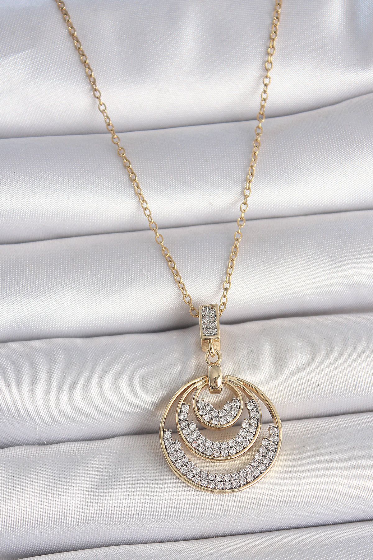 seZZeon 316L Çelik Gold Renk Zirkon Taşlı Madalyon Model Kadın Kolye