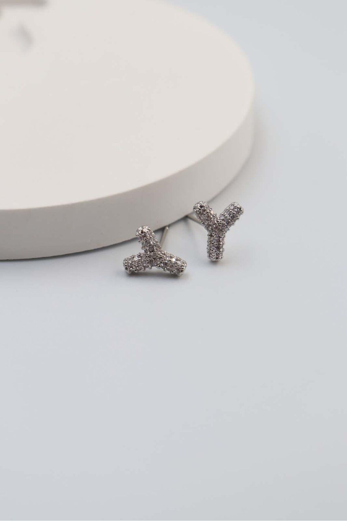 BY CANSU ACCESSORİES Silver Harf Küpe