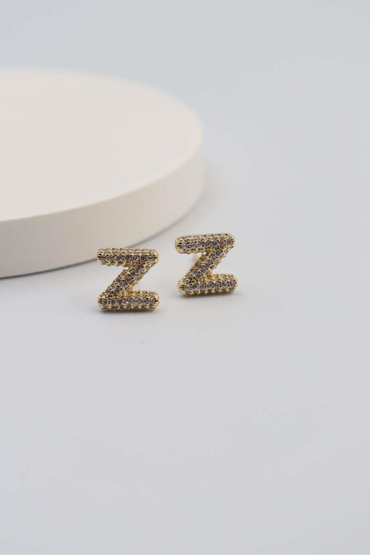 BY CANSU ACCESSORİES Gold Harf Küpe