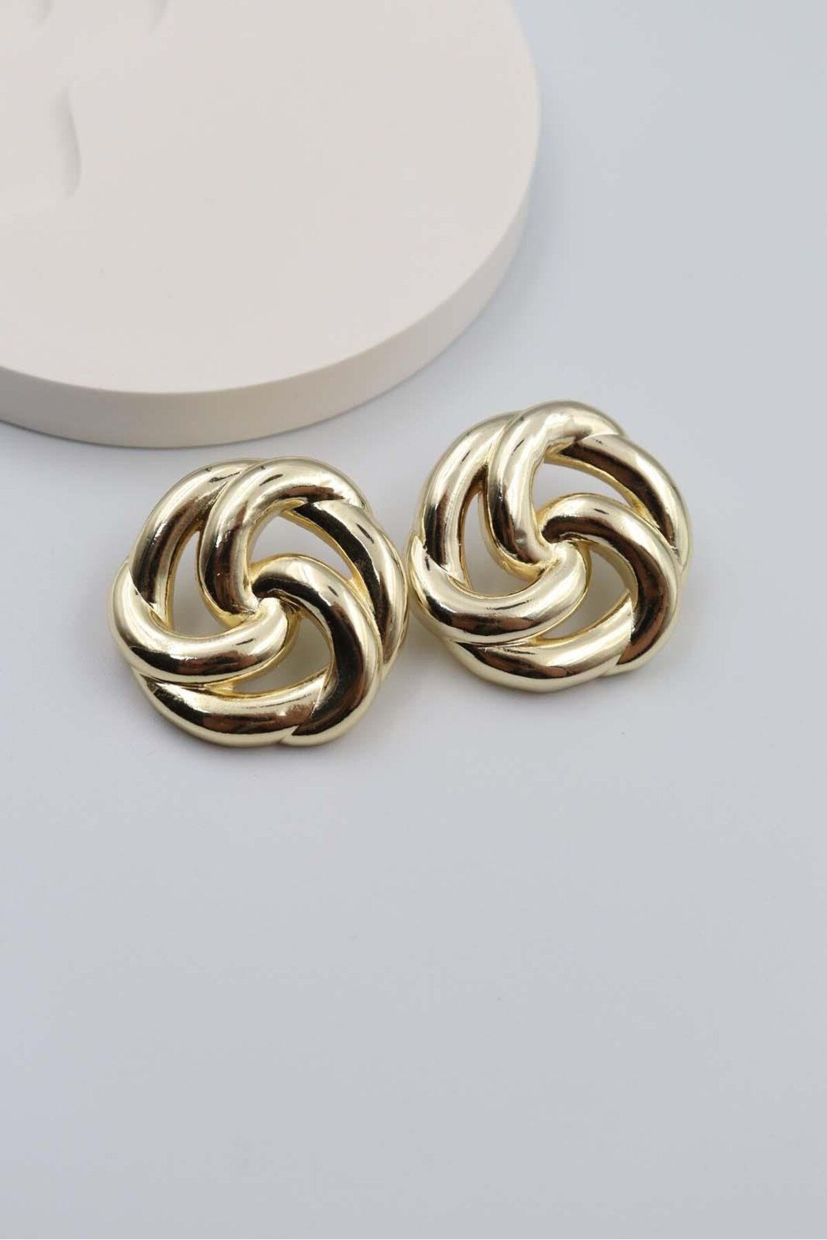BY CANSU ACCESSORİES Le Mura gold Küpe