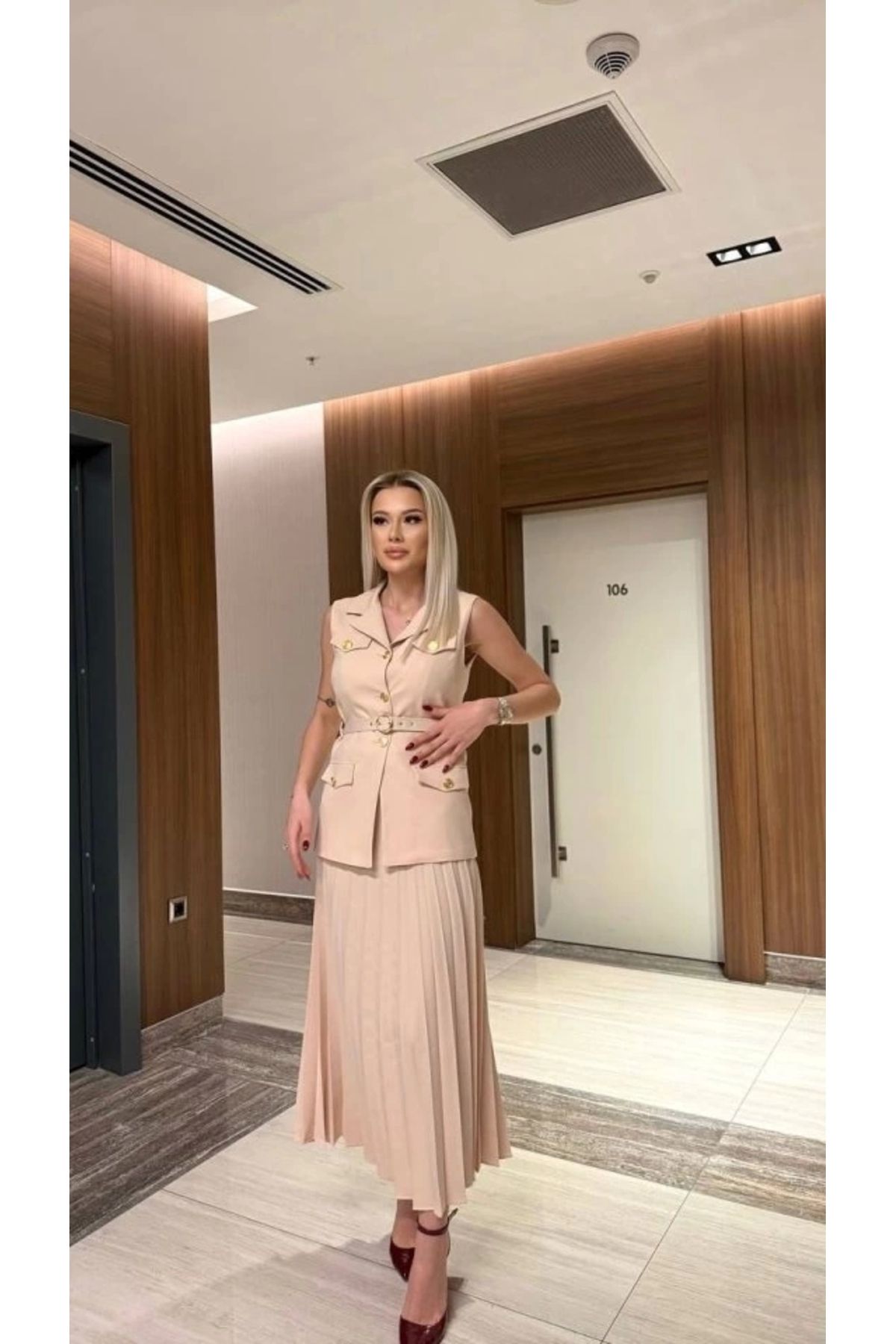 Butik Vatkalı Yelek Etek İkili Takım