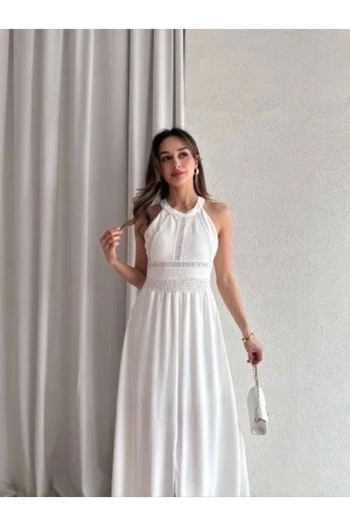 Butik Kadın Krinkil Kumaş Beli Gipeli Halter Yaka Maxi Boy Elbise