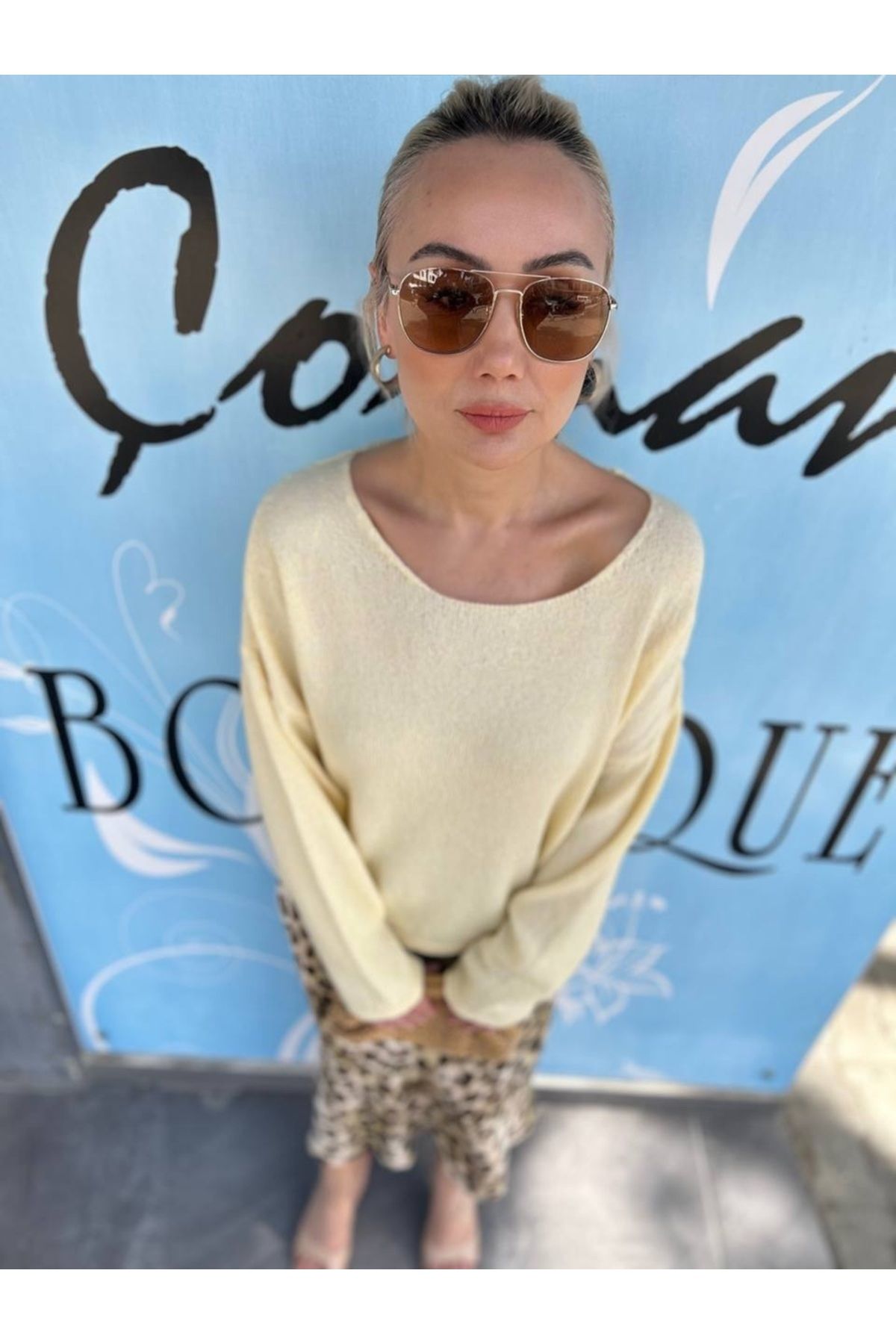HANDE ÇOLPAN Limon Sarı Kayık Yaka Merserize