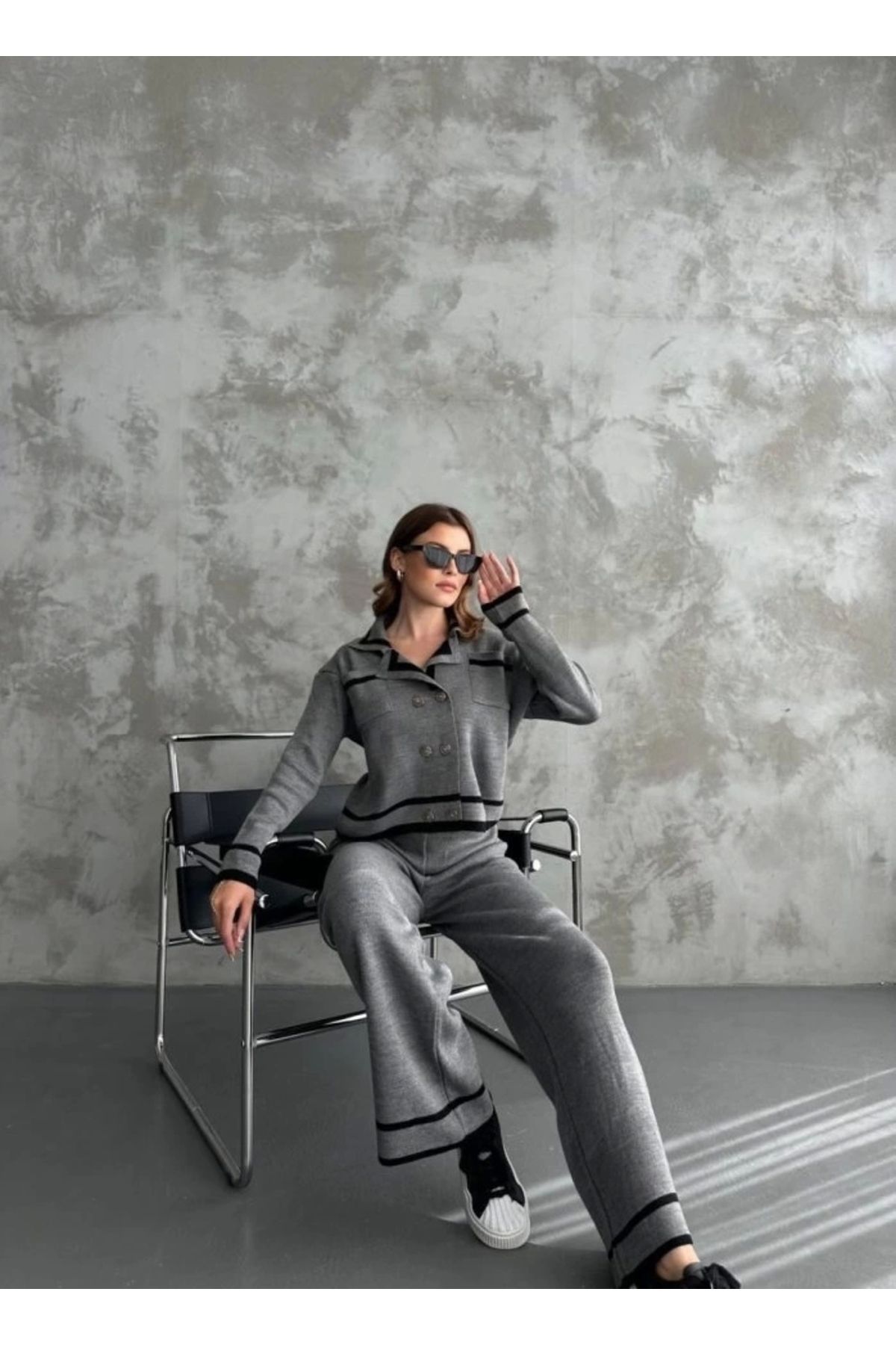 Butik Şerit Detaylı Hırka Pantolon İkili Takım