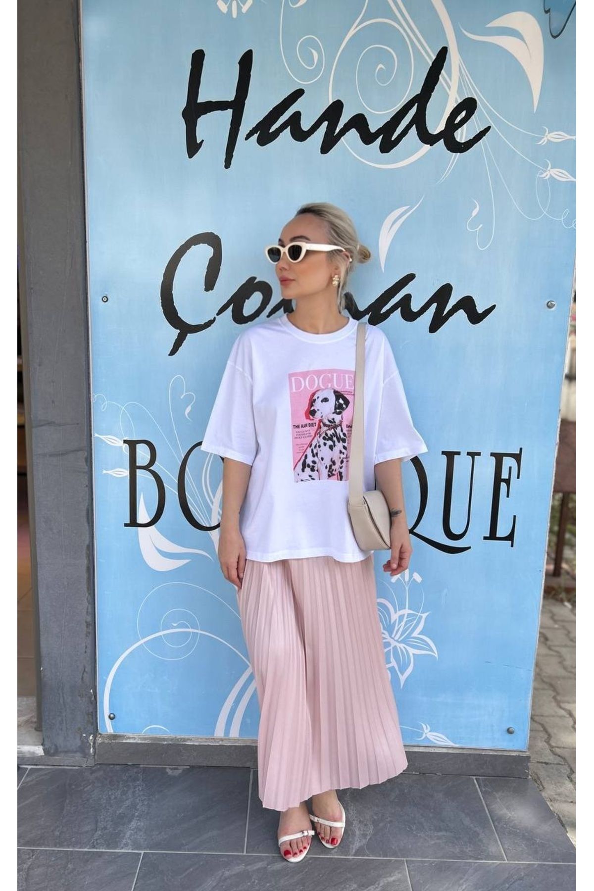 HANDE ÇOLPAN Pudra Pembe Pileli Uzun Etek