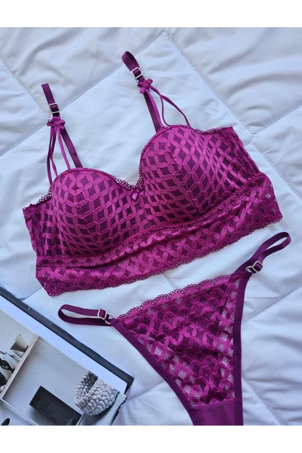 CES'Y LİNGERİE YUMUŞAK DANTELLİ FİYONK DETAYLI SEKSİ TOPARLAYICI LOTUS SÜTYEN TAKIM
