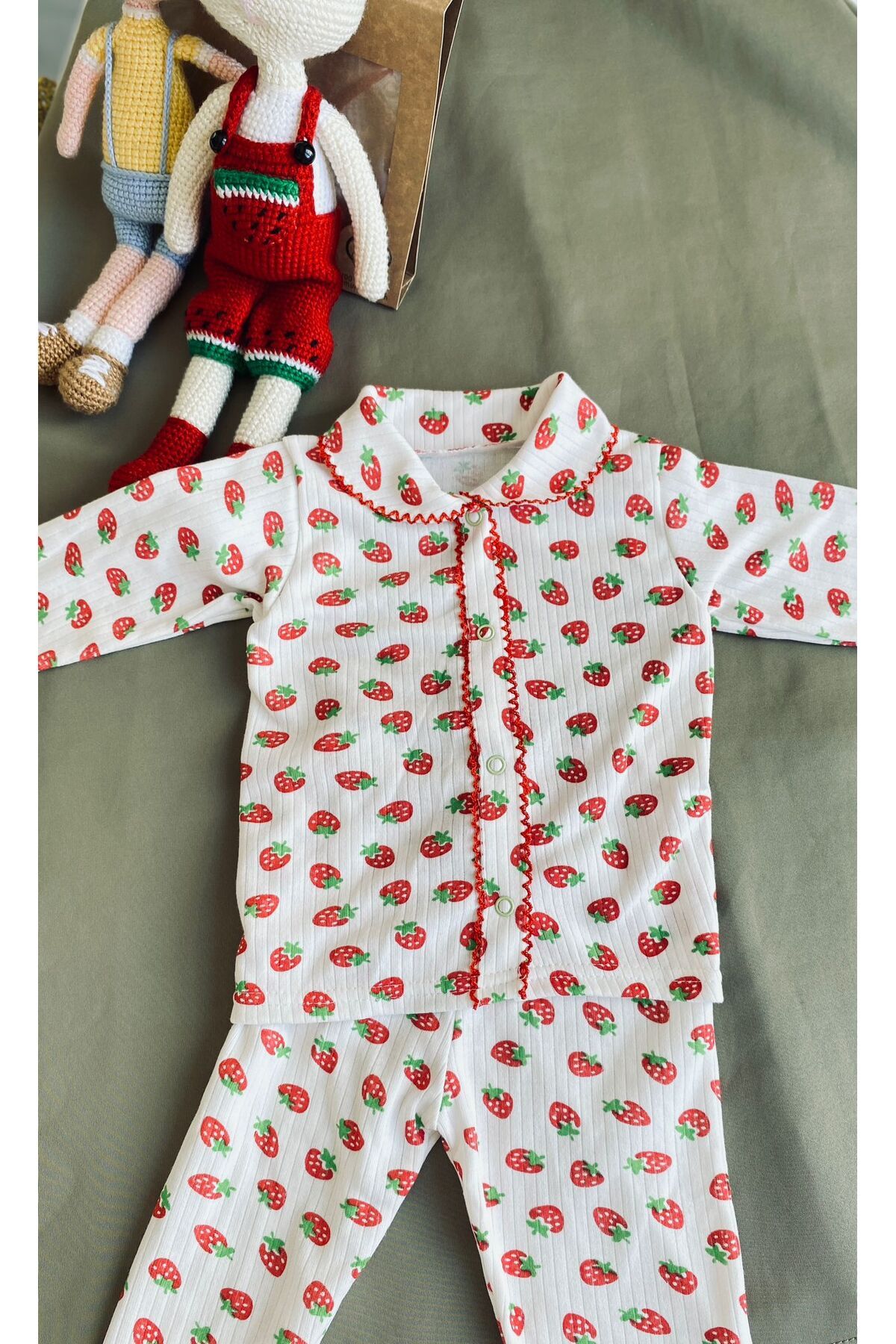 ARAF WEAR 2'li Fitilli Kumaş Çilek Desenli Kız Bebek Çocuk Alt Üst Pijama Takımı