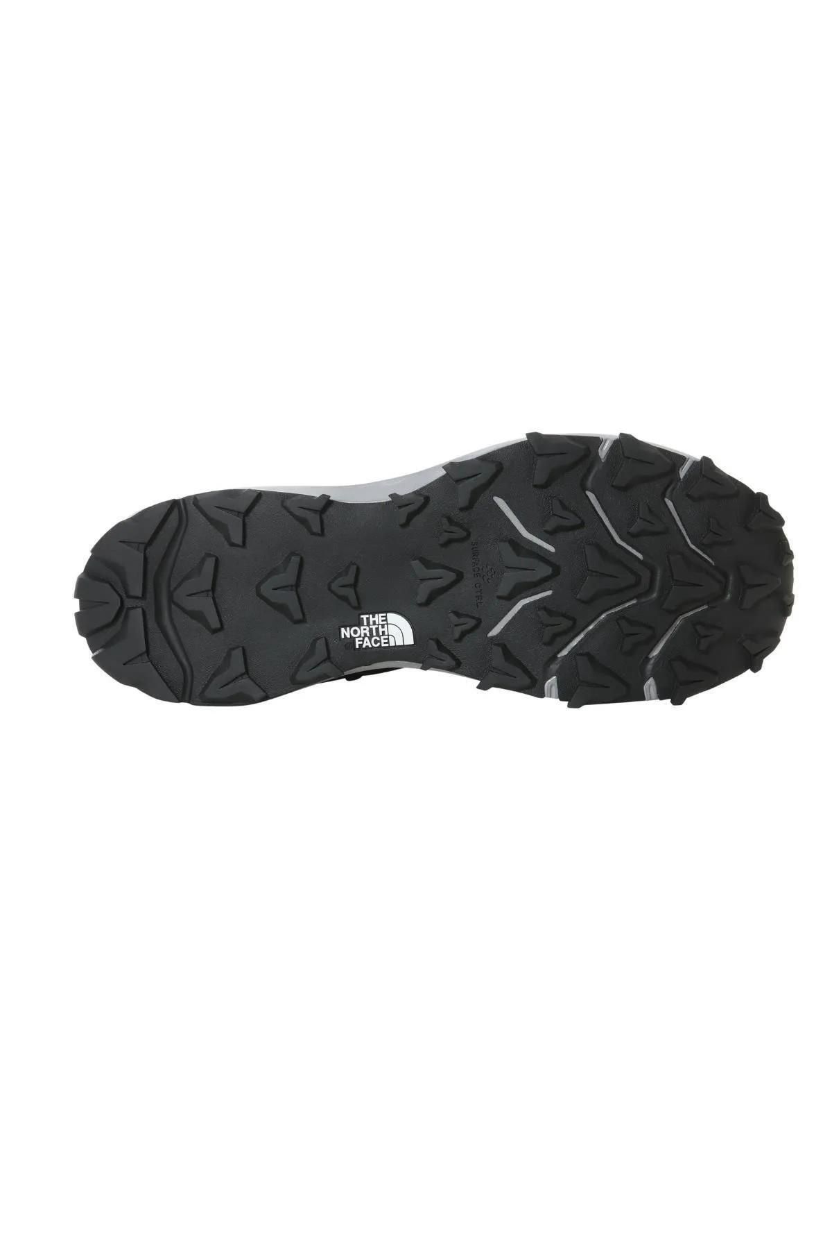 کفش های فضای باز مشکی مردانه Fastpack Mid Futurelight خاکستری The North Face
