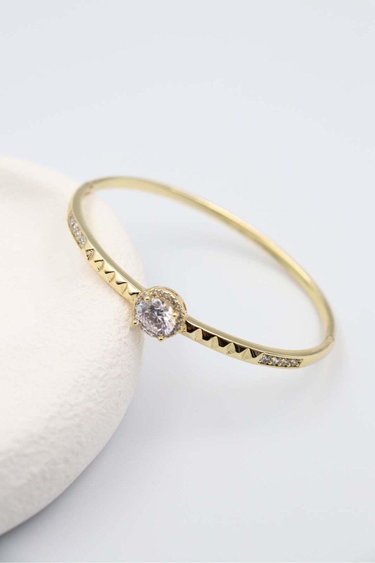 BY CANSU ACCESSORİES Meersburg Kelepçe(14K)