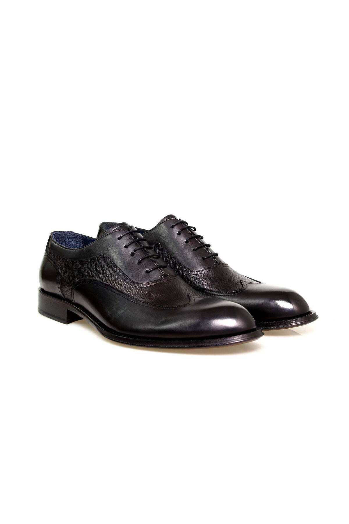 Butik SİYAH RENK BAĞCIKLI HAKİKİ DERİ ERKEK AYAKKABI