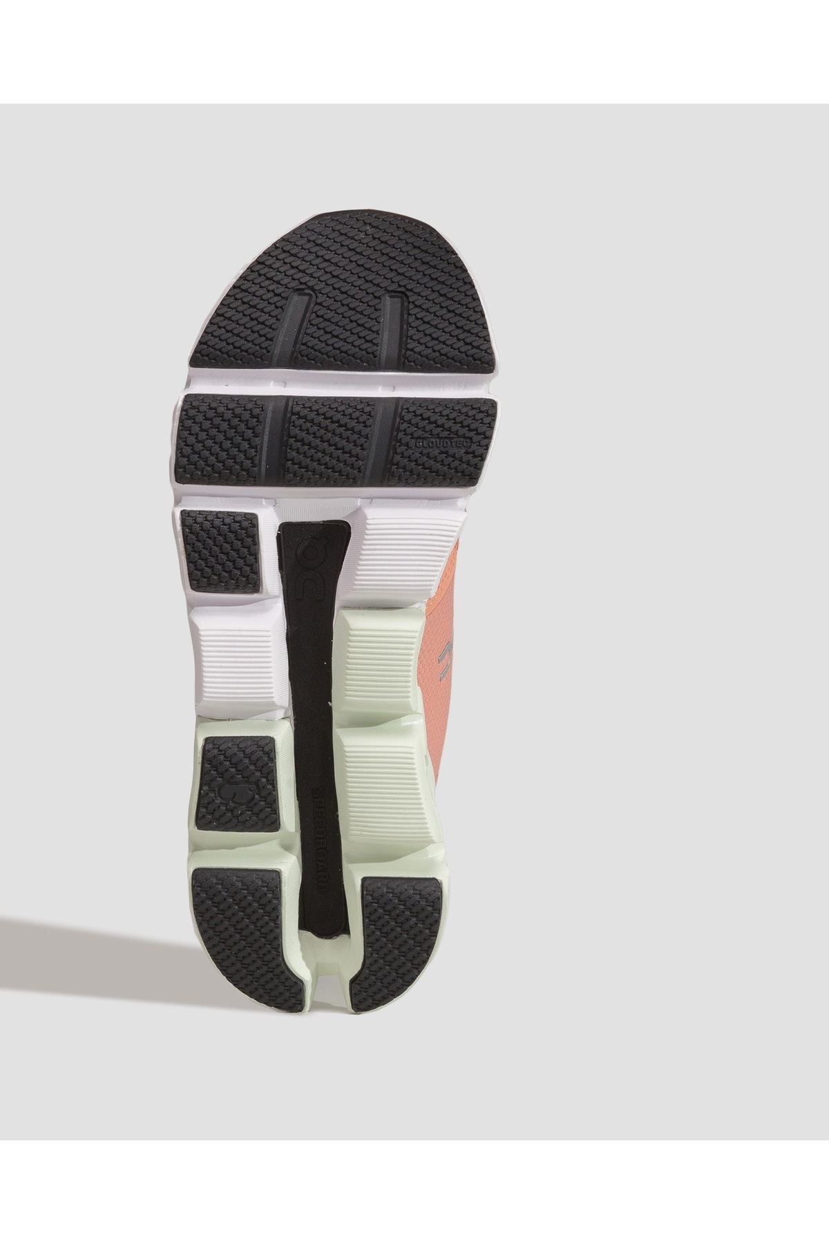 On Running-Women's Shoes 7198669 4