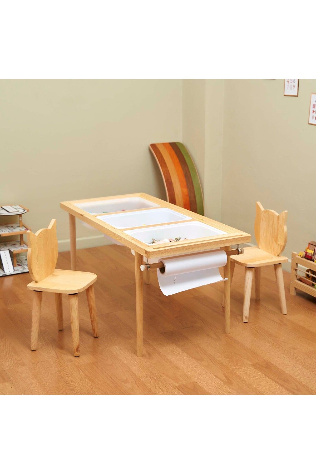 Monti Mania Montessori Çam Çocuk Aktivite Masası 3 Sepet Beyaz/kara Tahtalı Rulo Kişiselleştirilebilir 2-6 Yaş