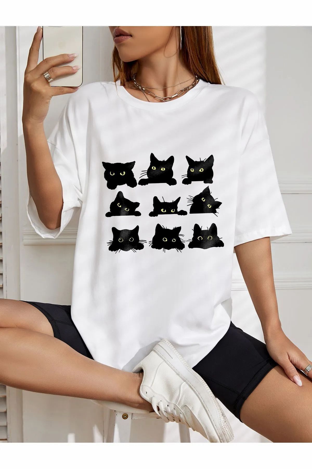 ship master oversize 9 kedi baskılı T-shirt