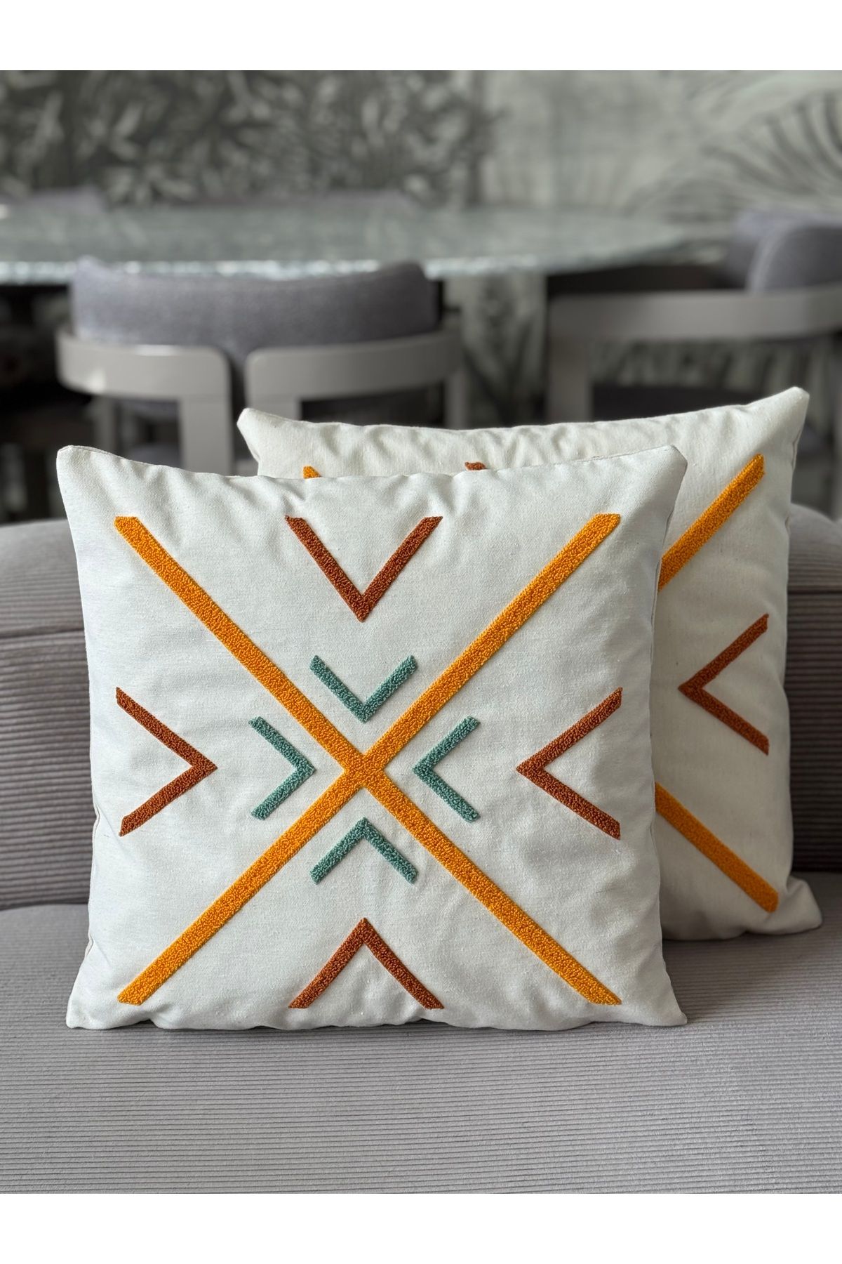 Skhome Geometrik Punch işlemeli Kırlent Kılıfı 1 Adet 43x43cm(PNC-121)