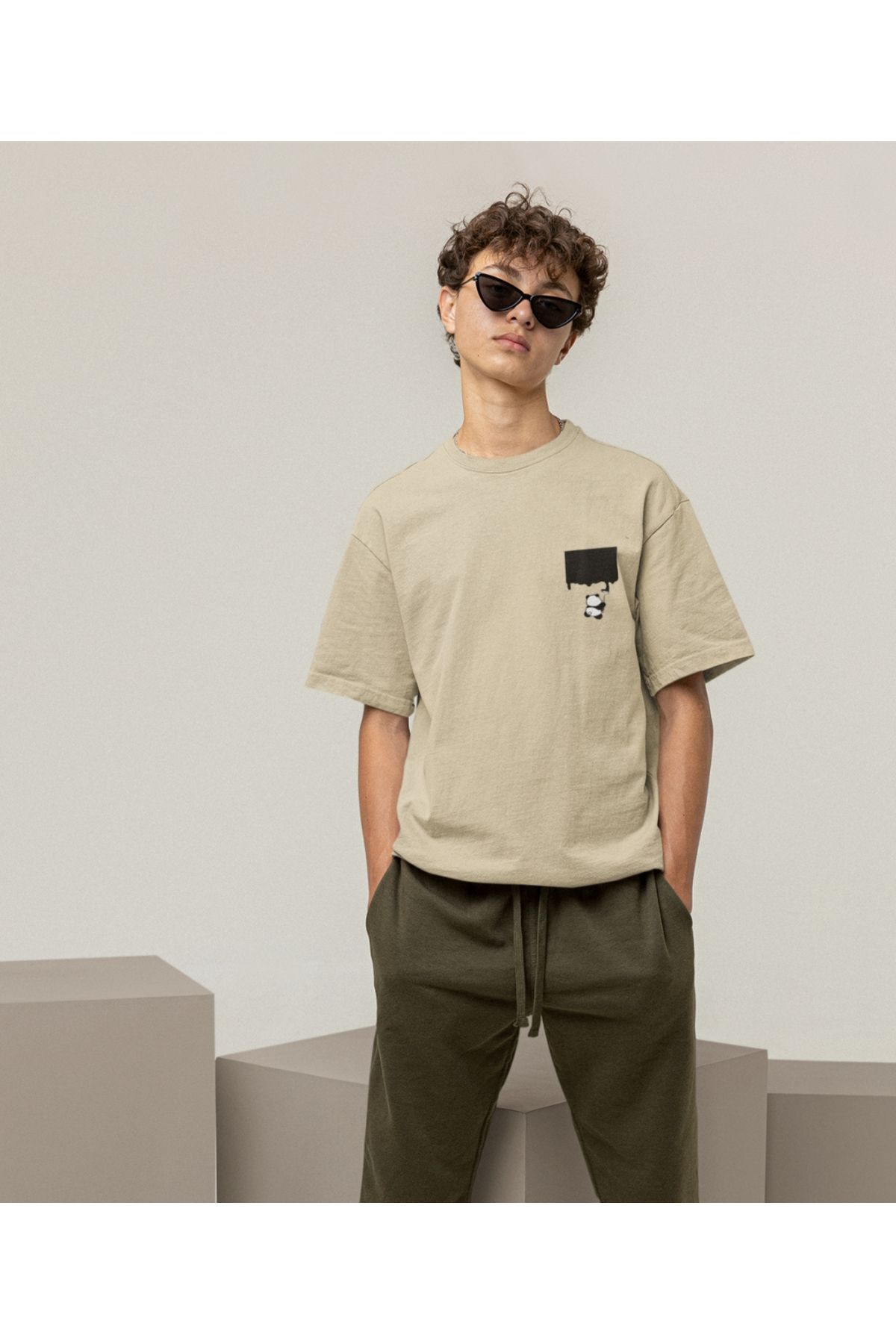 Terziligiyin Drip Panda Baskılı Oversize Erkek Tişört