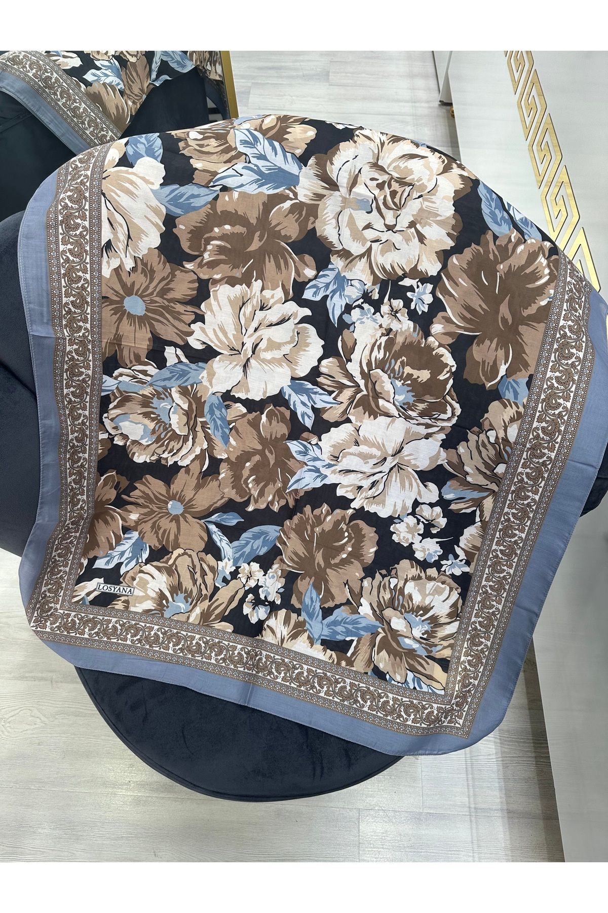 NurScarf Rose Desen Pamuk İpek Şal